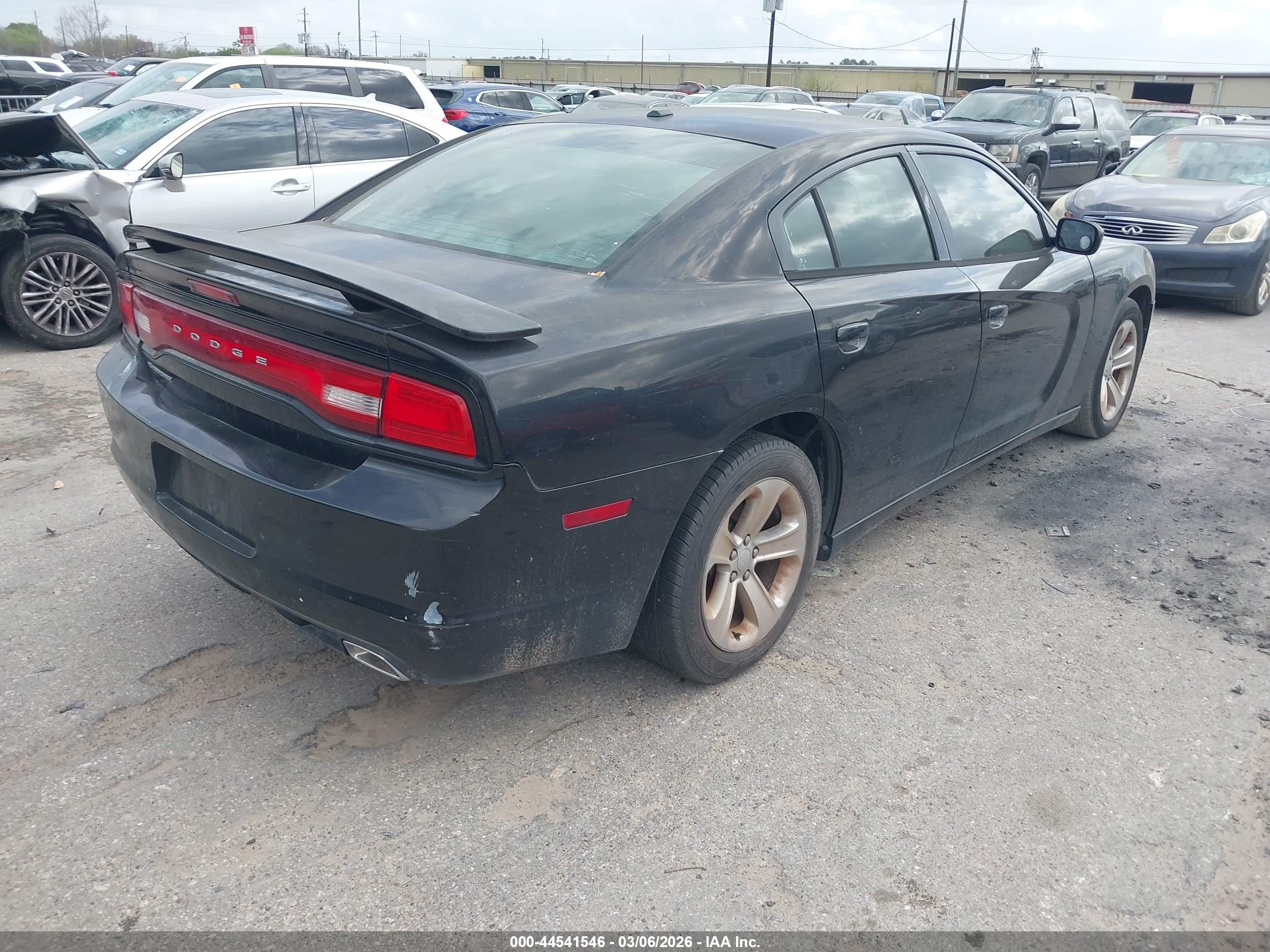 DODGE CHARGER image 4