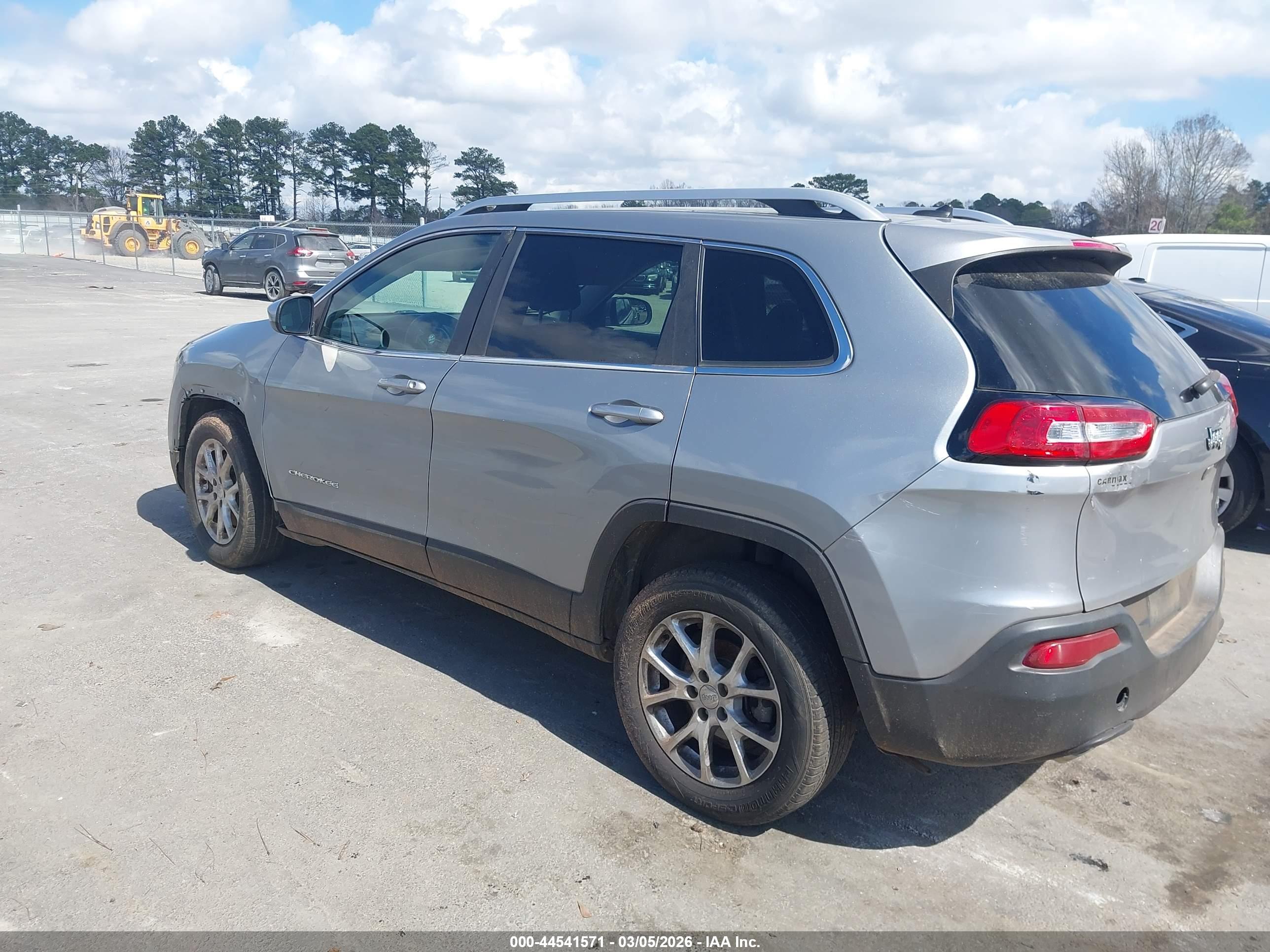 JEEP CHEROKEE image 3