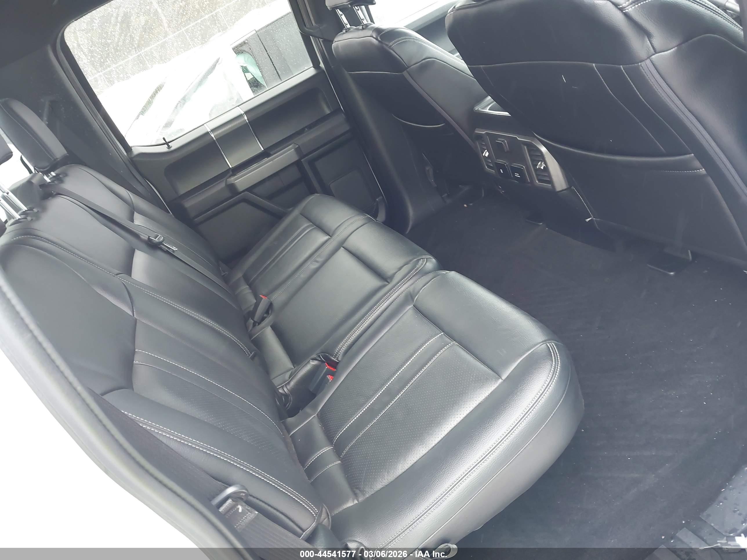 FORD F-150 image 8