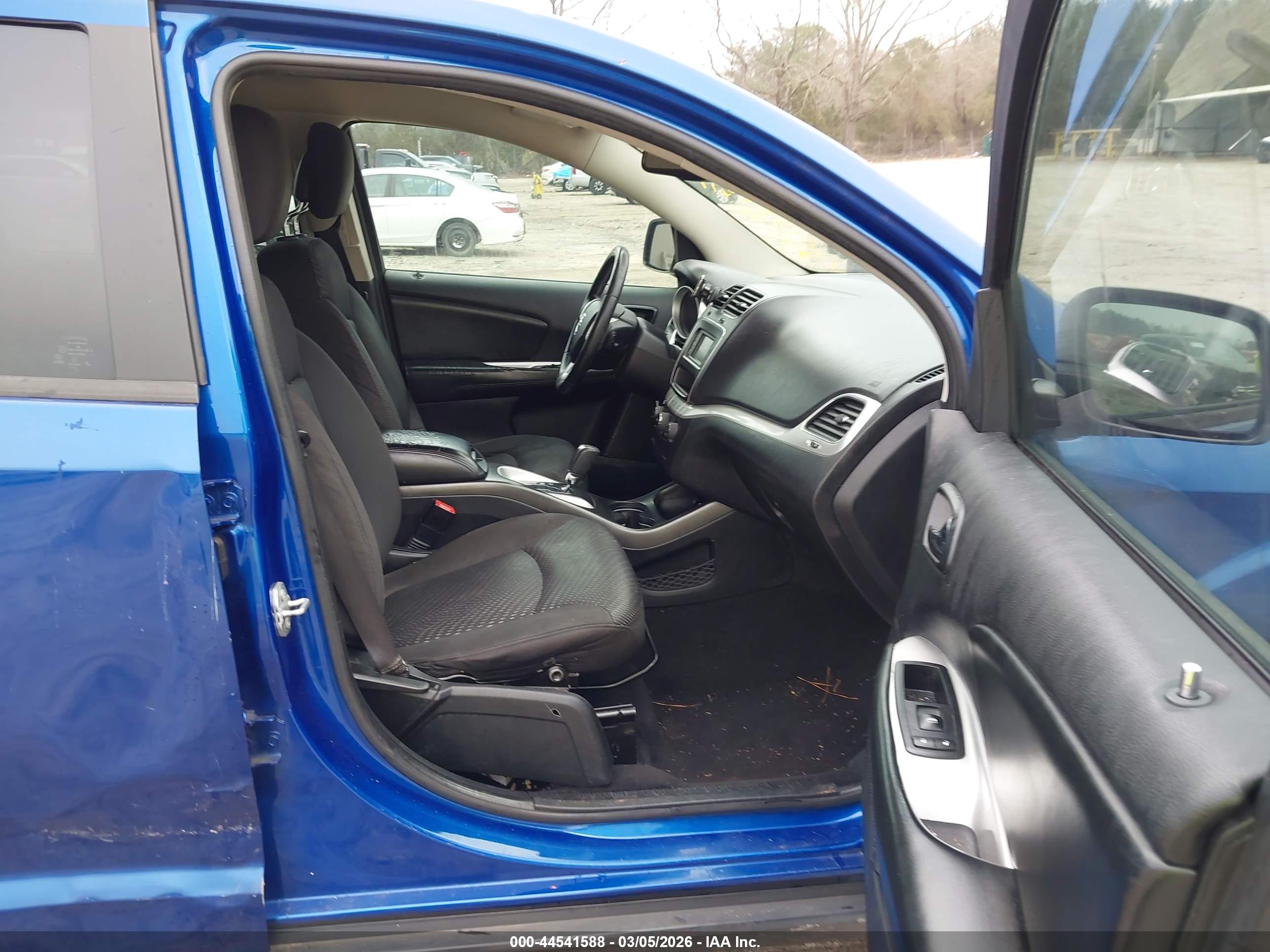 DODGE JOURNEY image 5