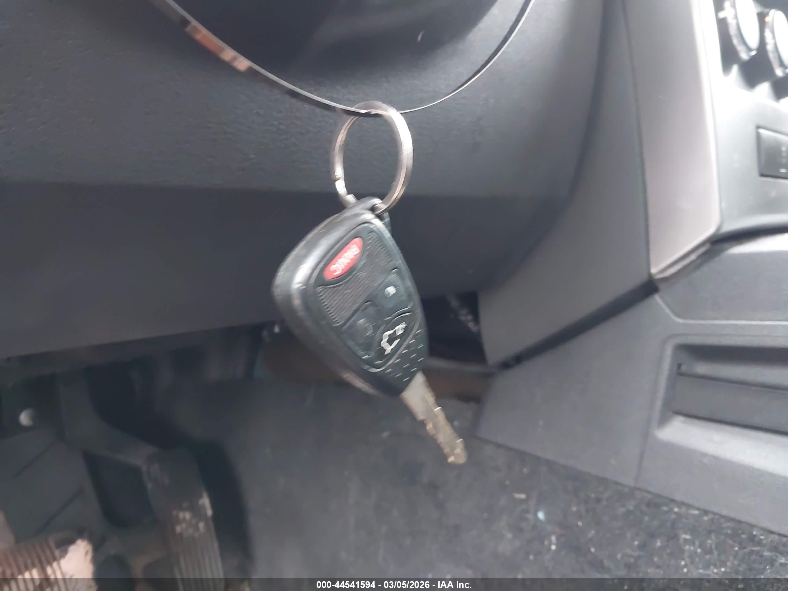 JEEP LIBERTY image 11