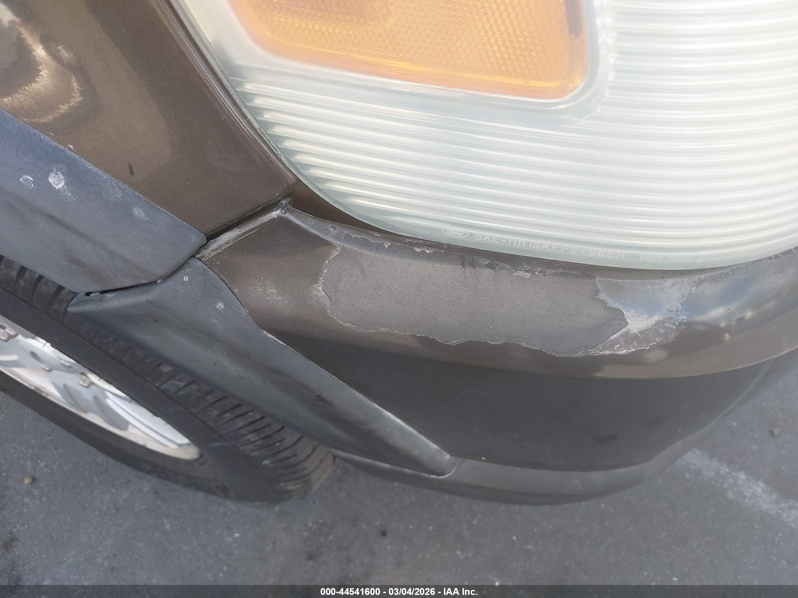 FORD EXPLORER image 6