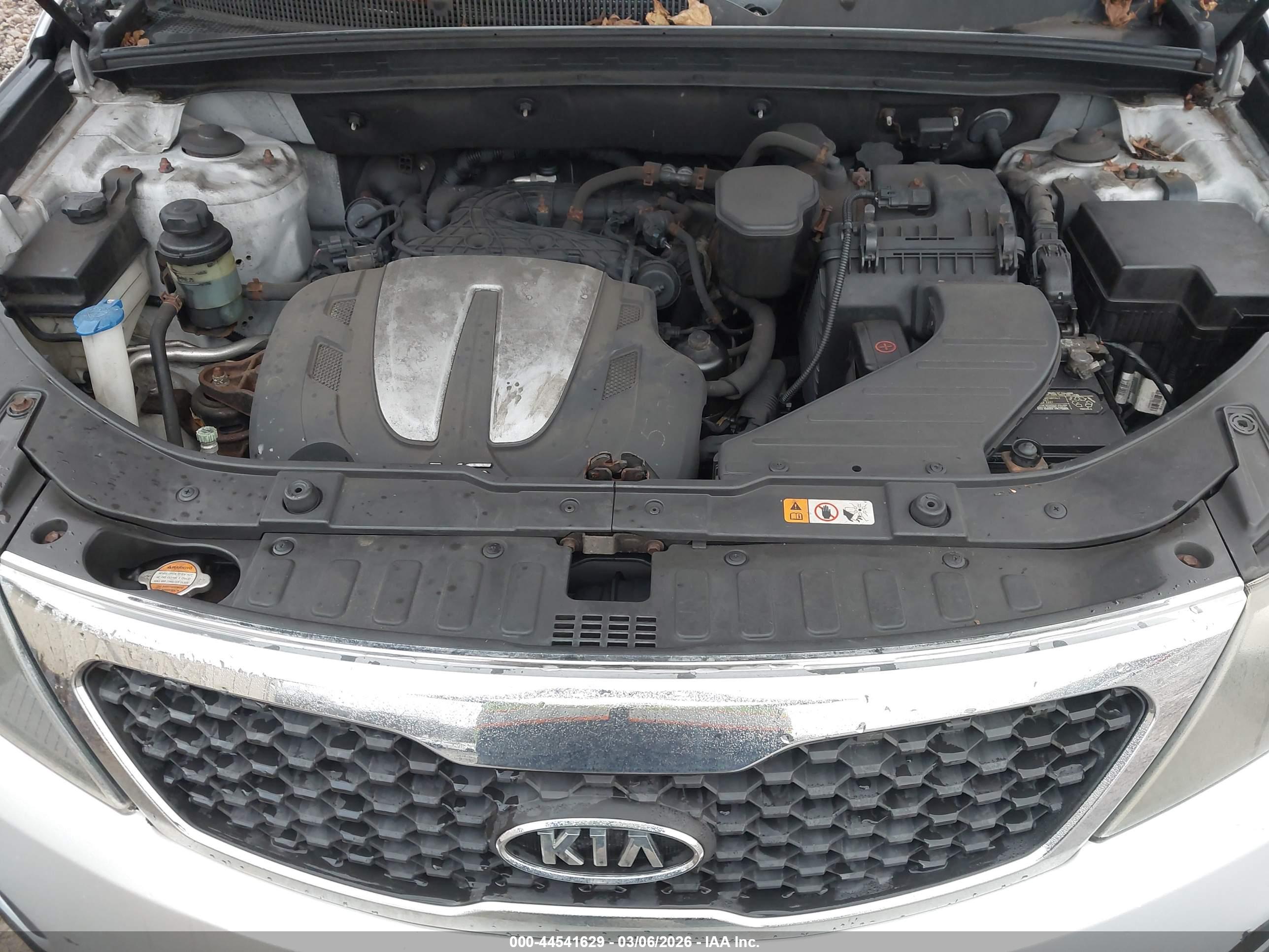 KIA SORENTO image 10