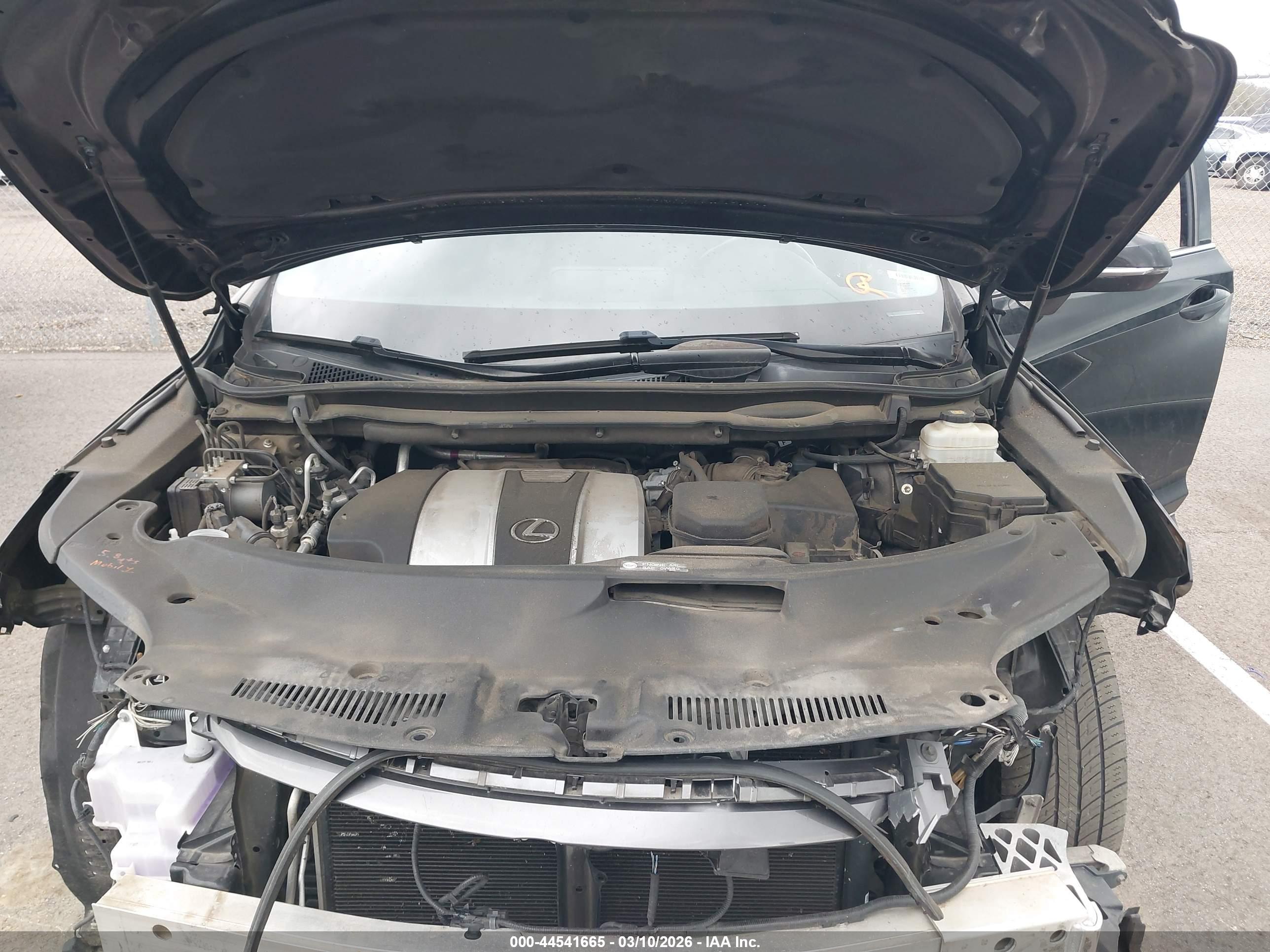 LEXUS RX image 10