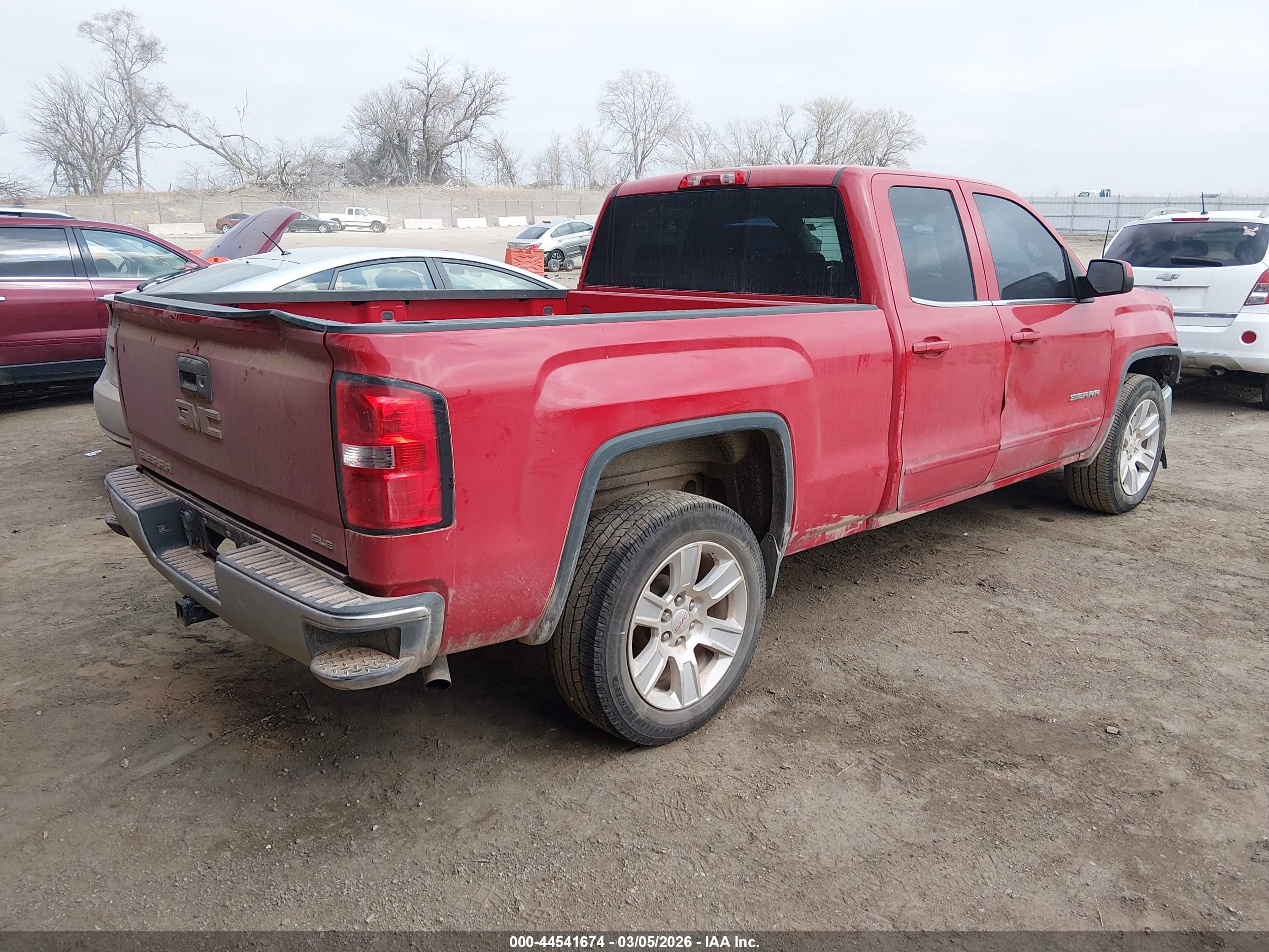 GMC SIERRA image 4