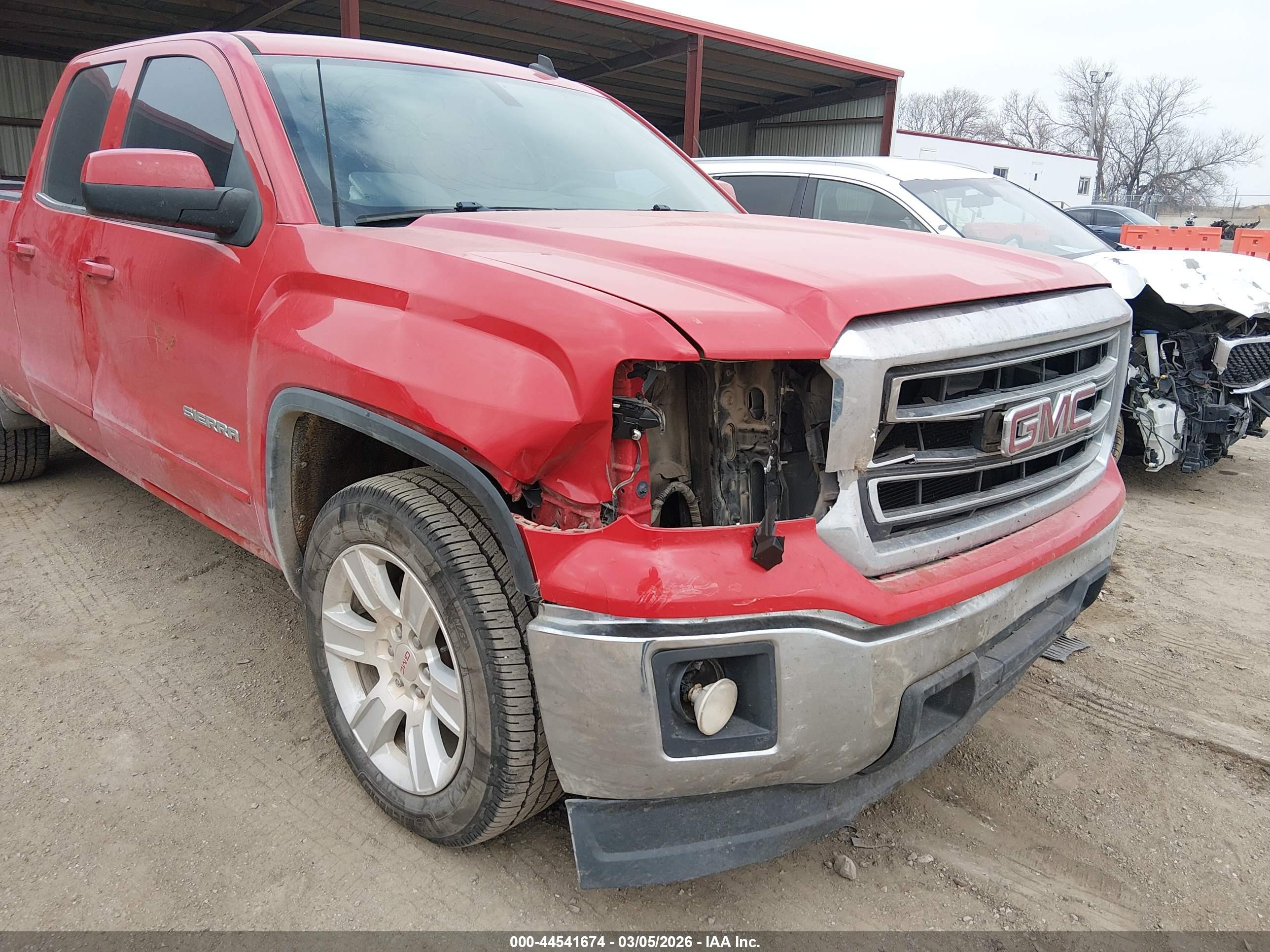 GMC SIERRA image 6