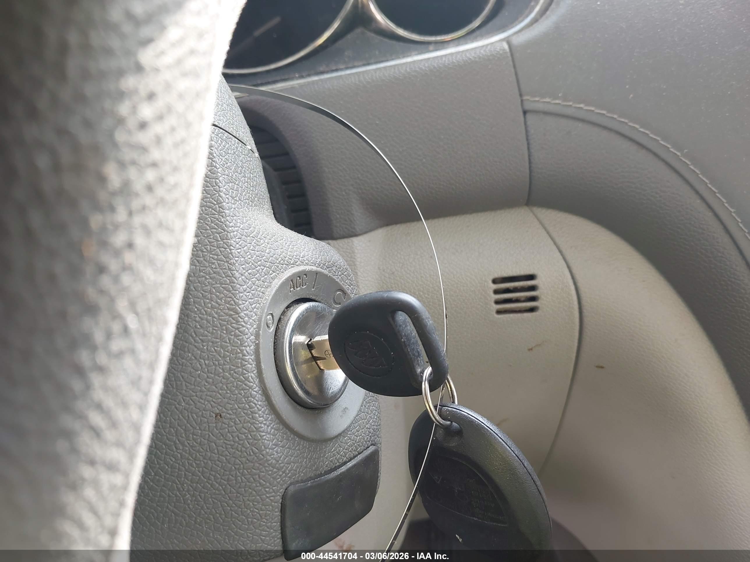 BUICK ENCLAVE image 11