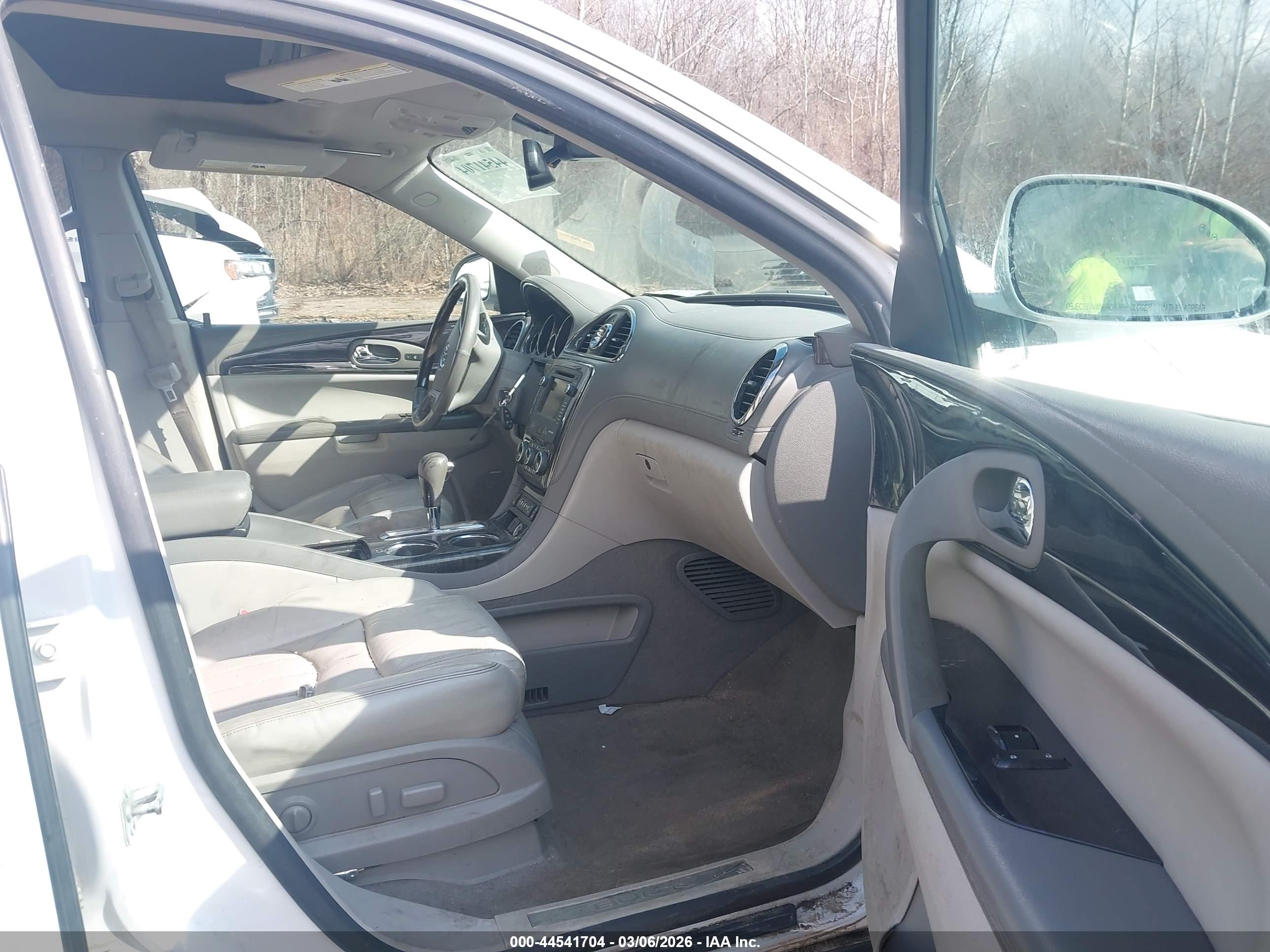 BUICK ENCLAVE image 5