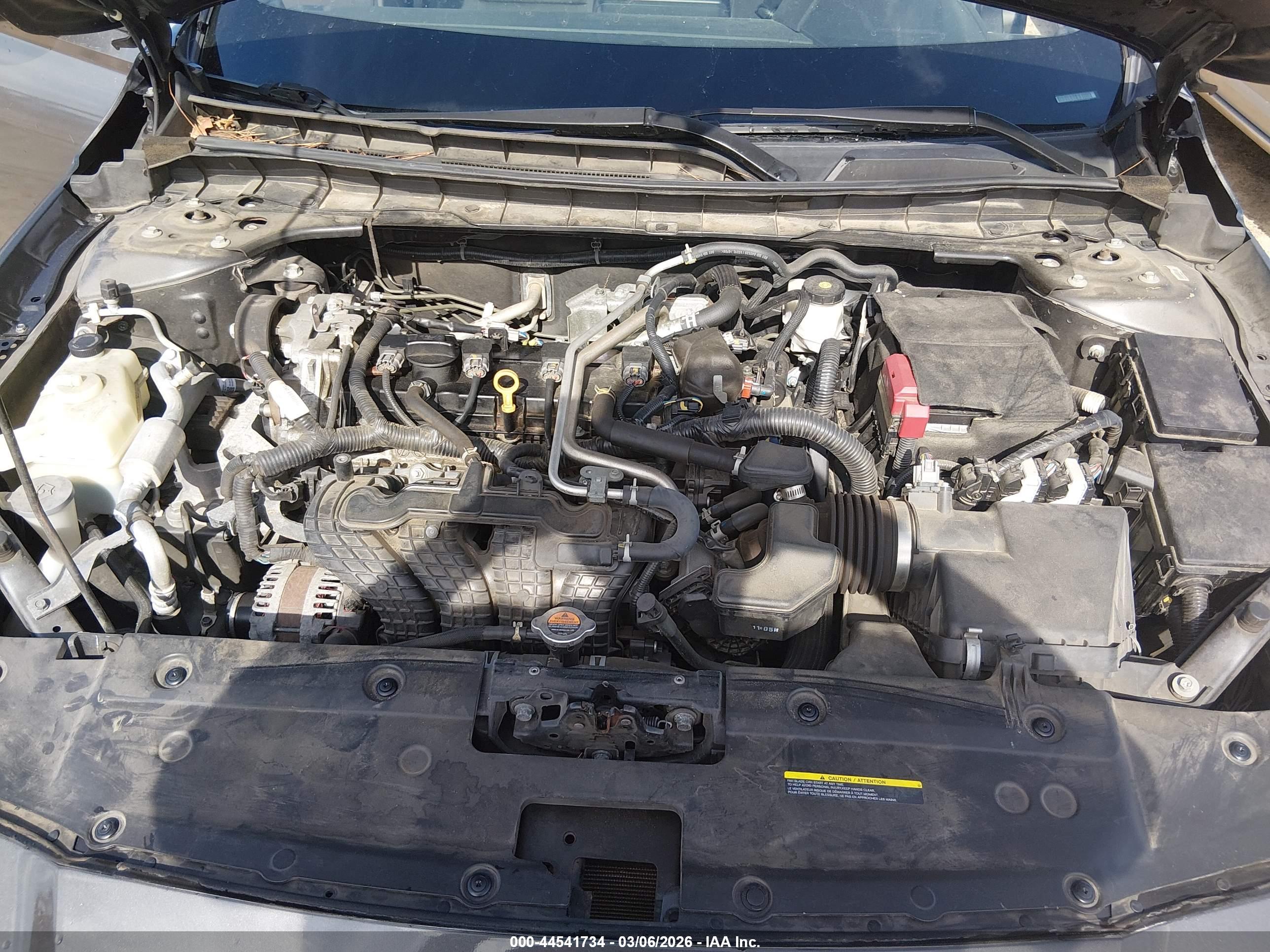 NISSAN ALTIMA image 10