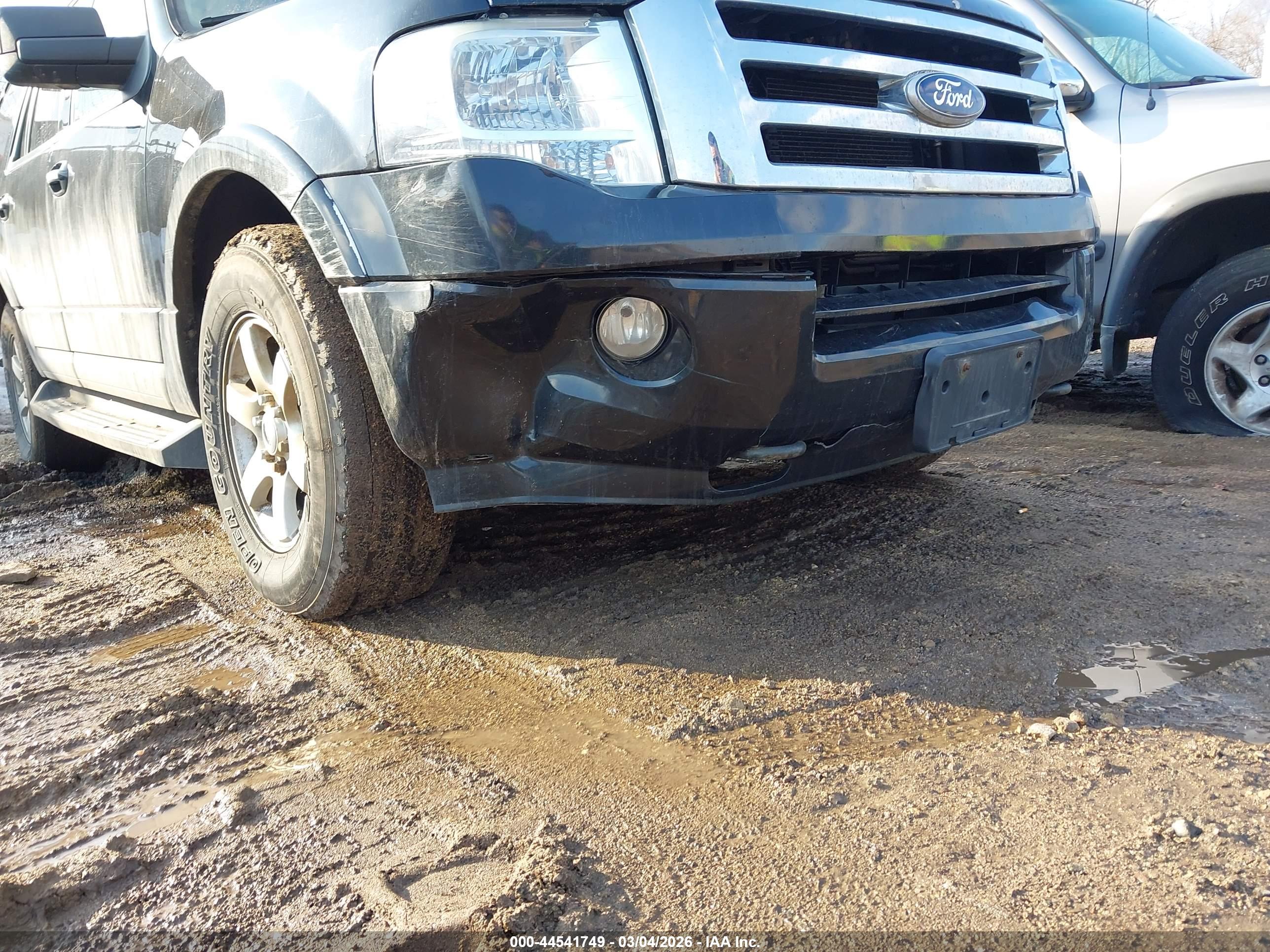 FORD EXPEDITION image 6
