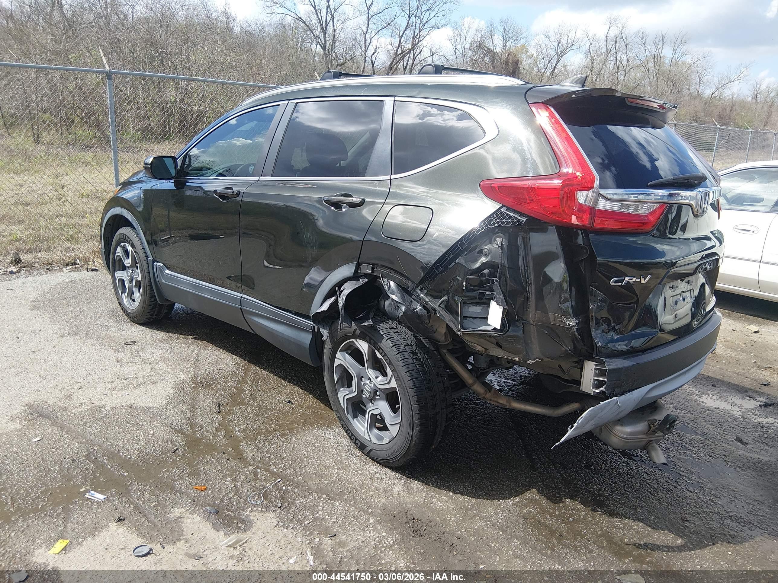 HONDA CR-V image 3