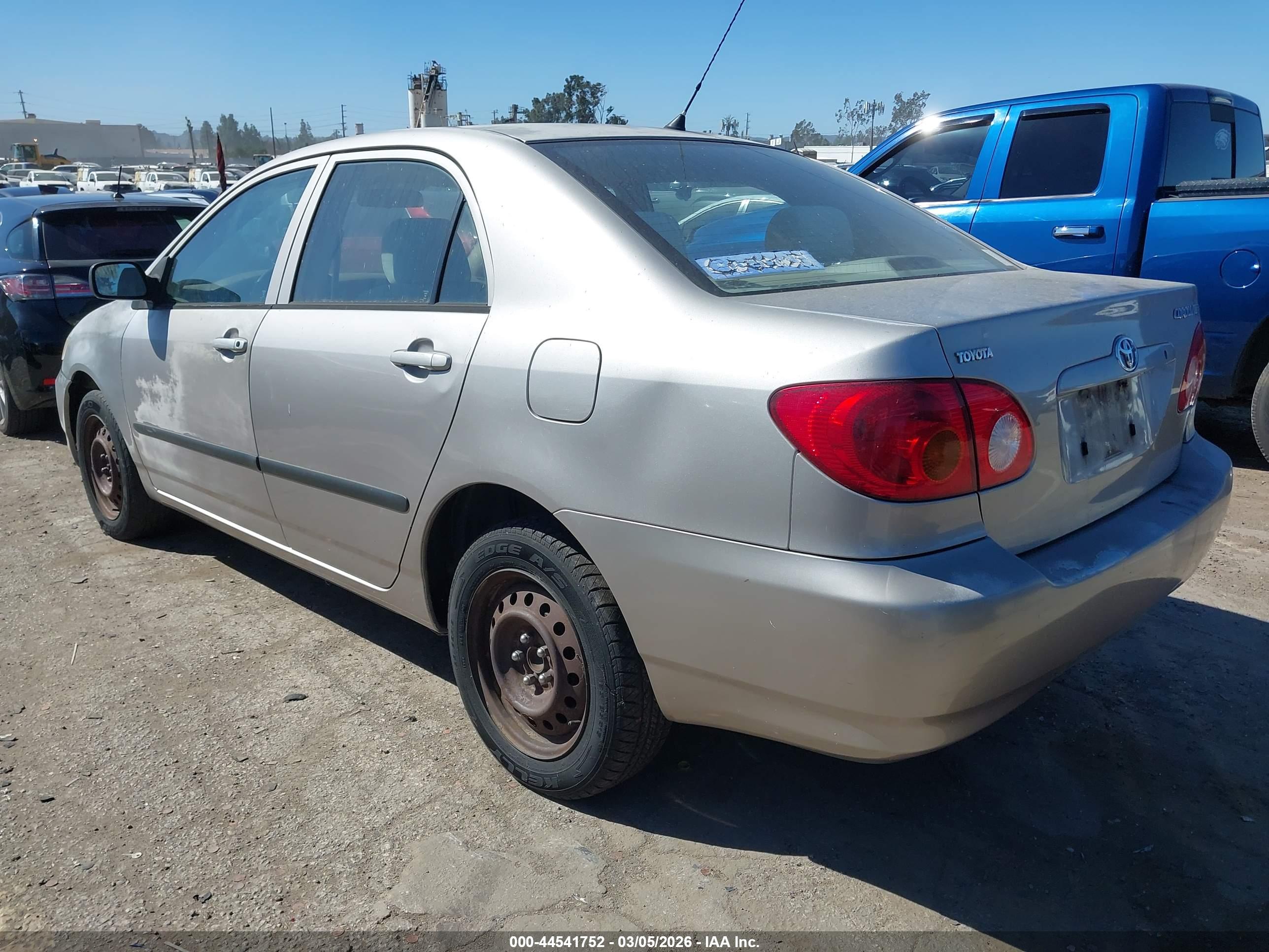 TOYOTA COROLLA image 3