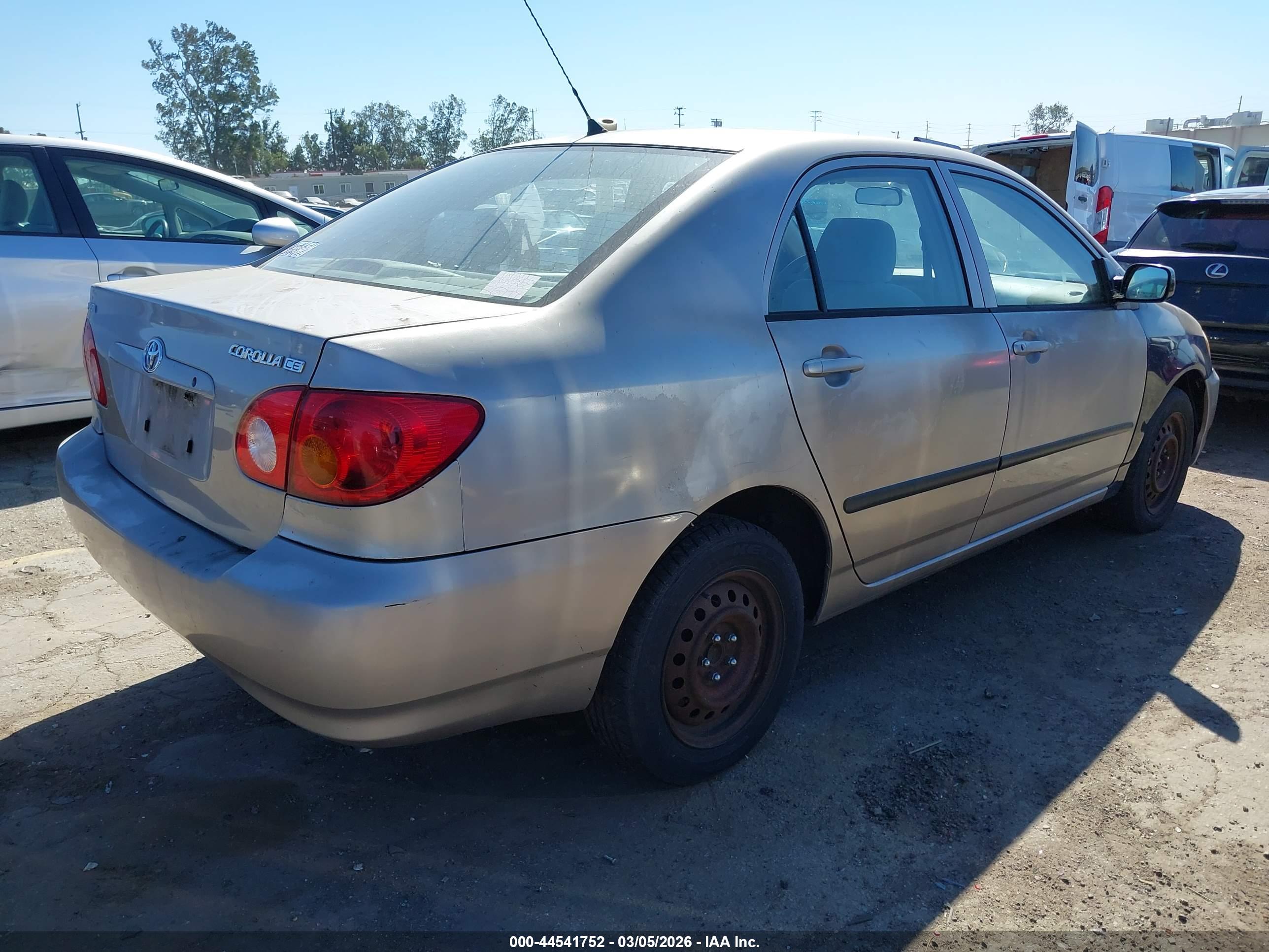 TOYOTA COROLLA image 4