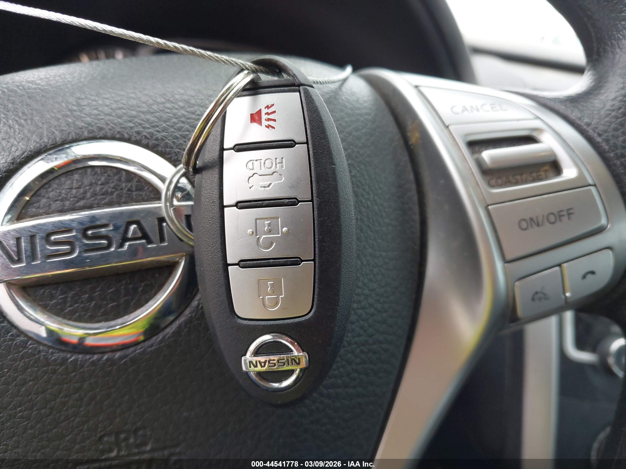 NISSAN ALTIMA image 11