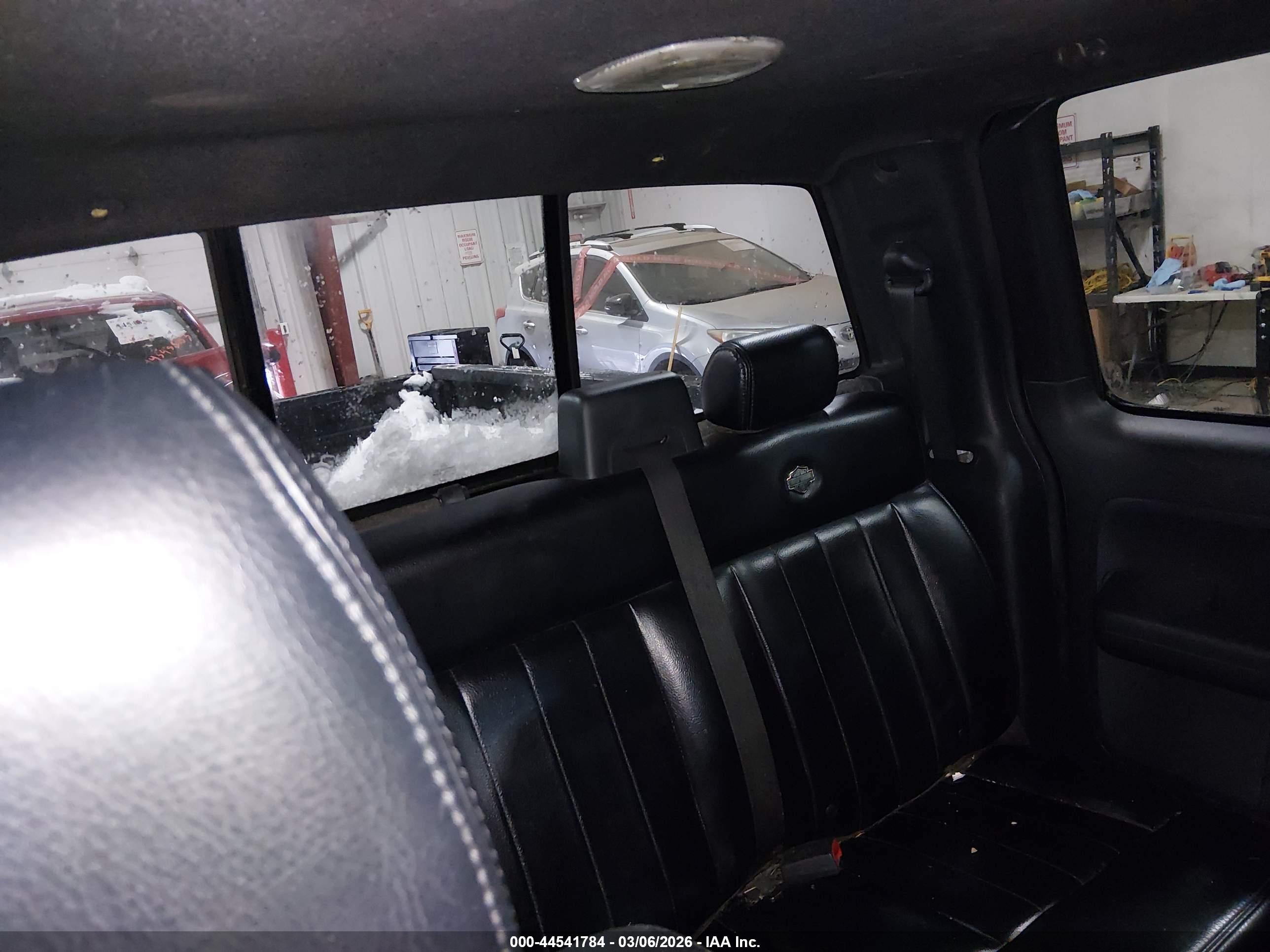 FORD F-150 image 8