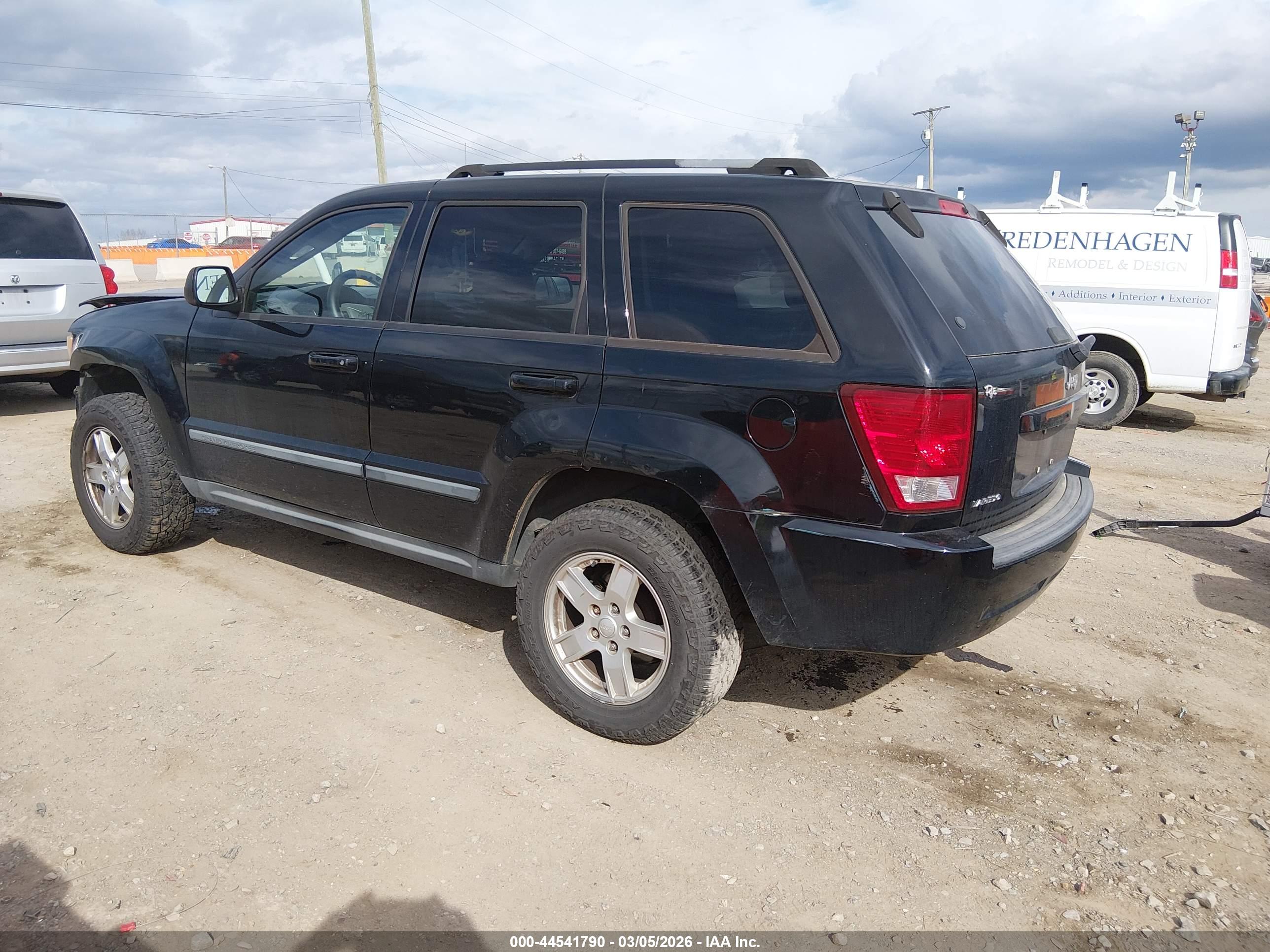 JEEP GRAND image 3