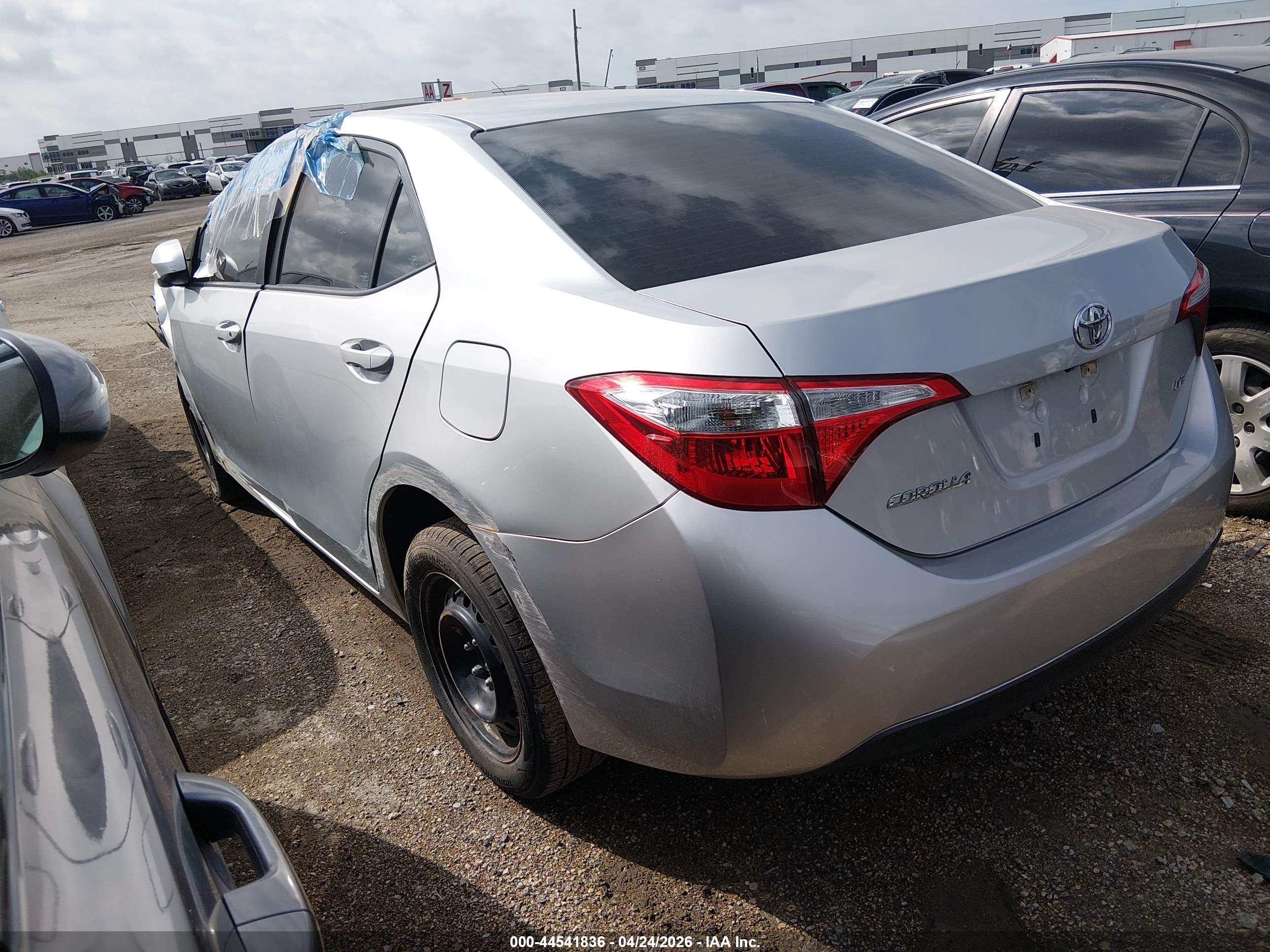 TOYOTA COROLLA image 3