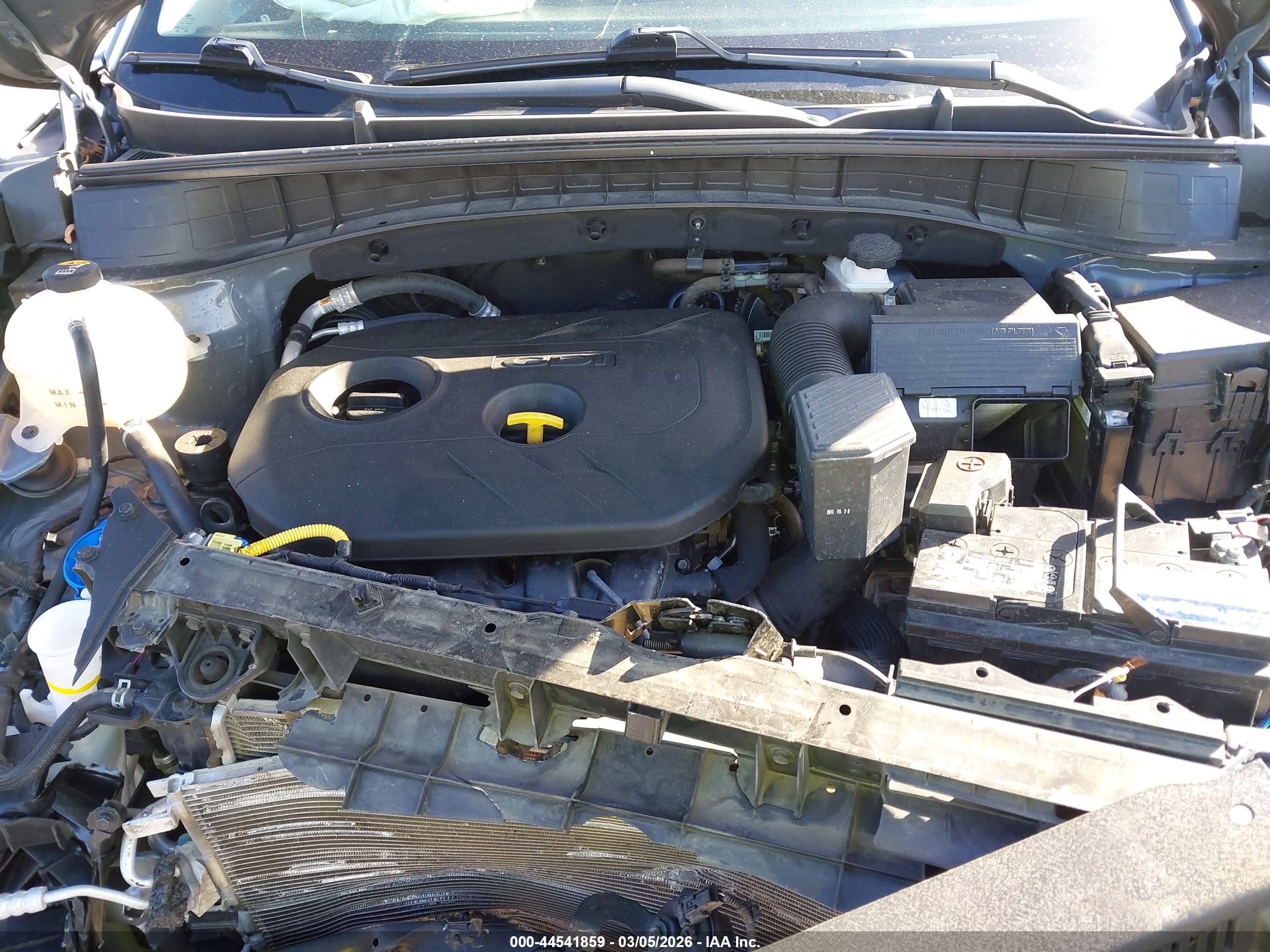 HYUNDAI TUCSON image 10