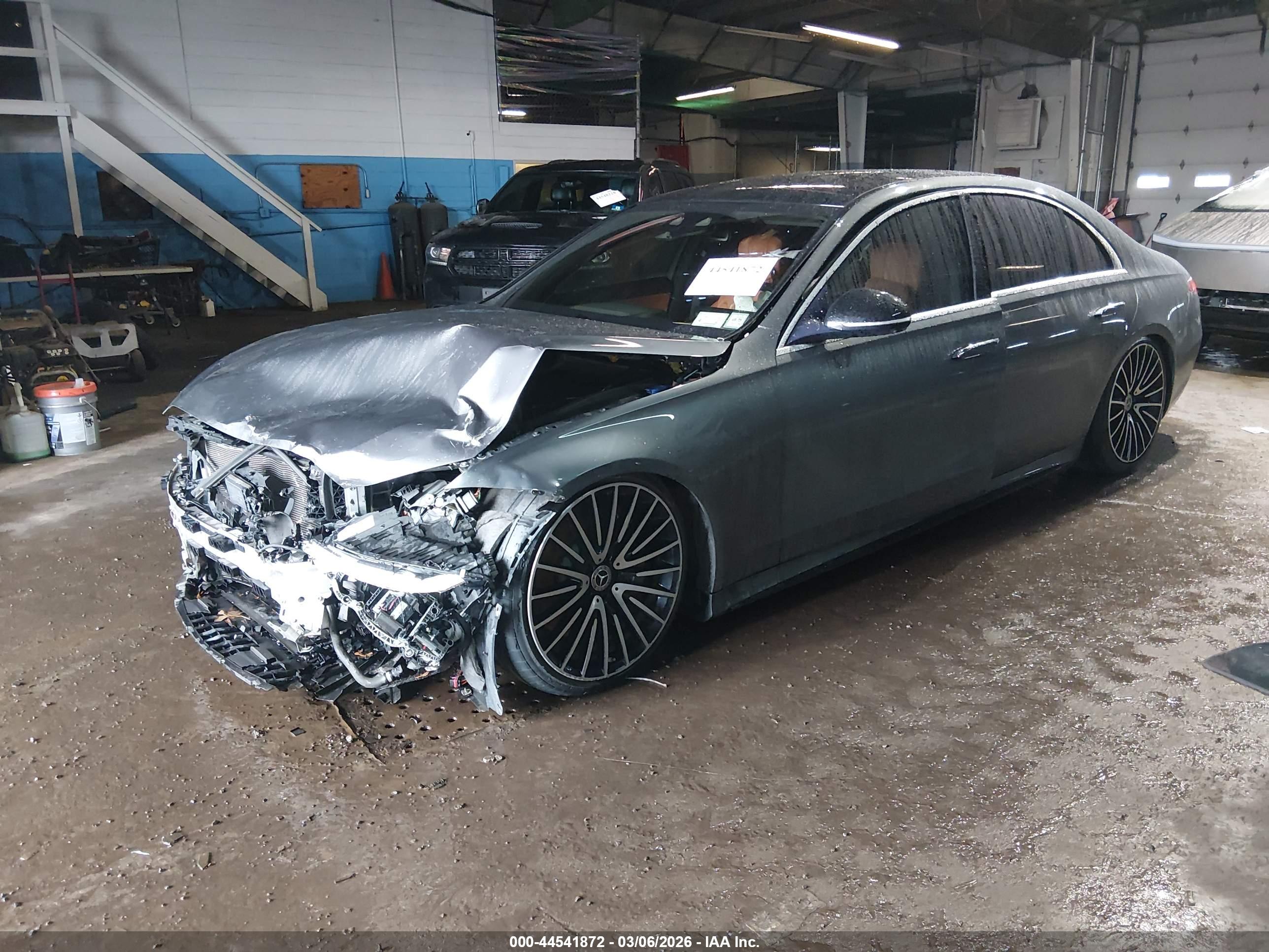 MERCEDES-BENZ S image 2