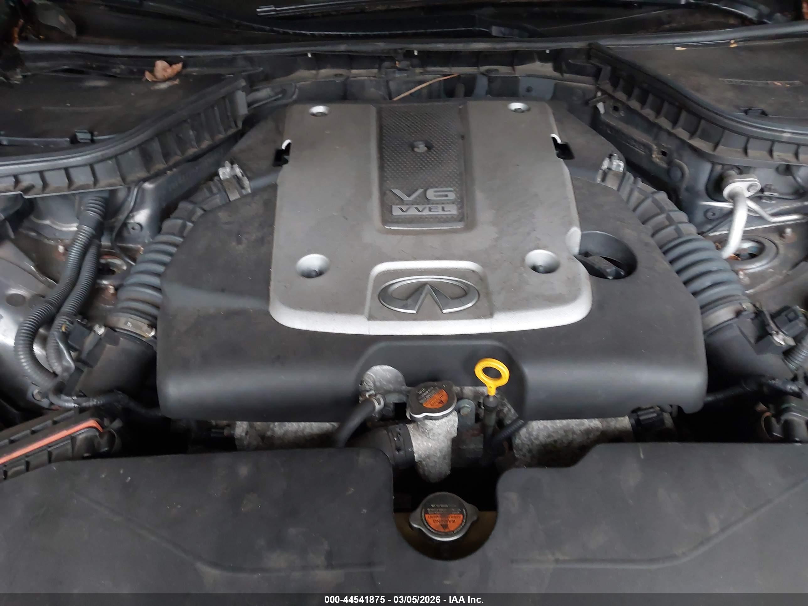 INFINITI Q50 image 10