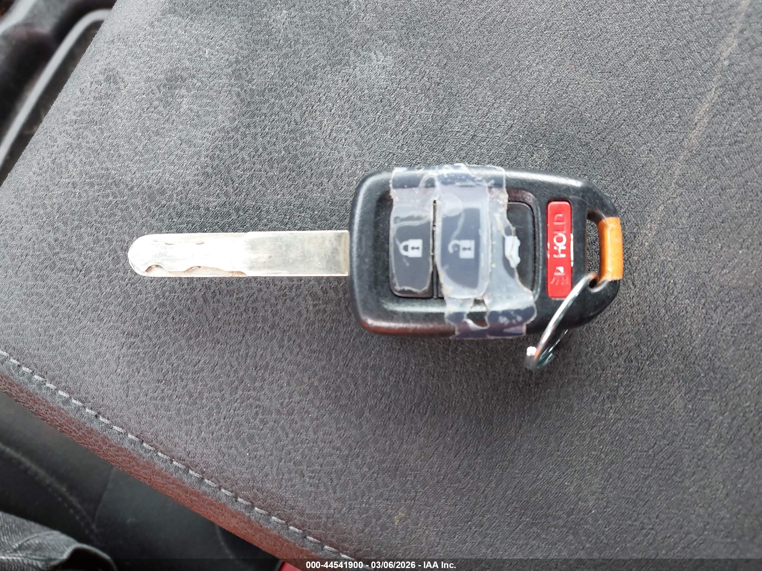 HONDA CR-V image 11