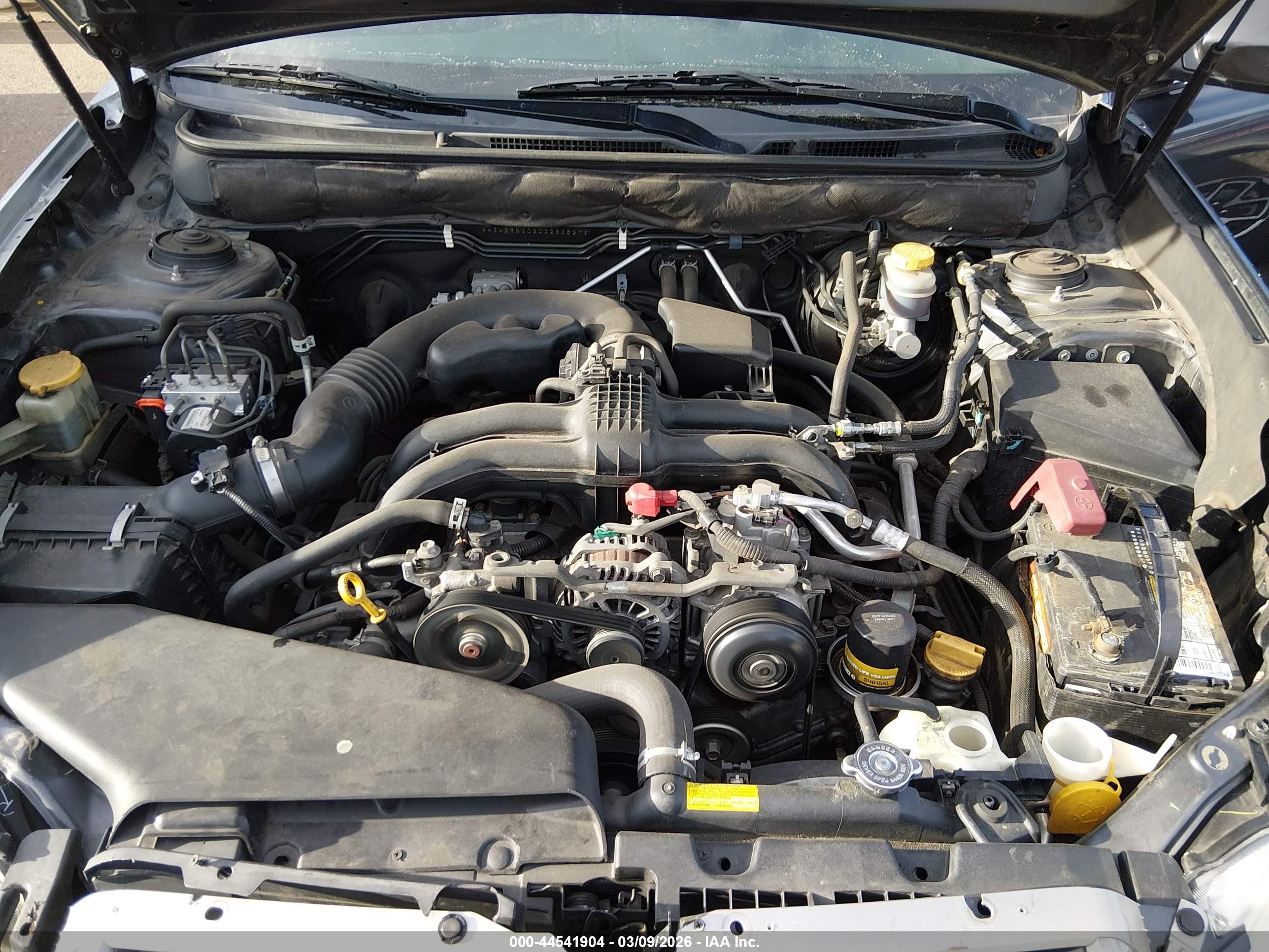 SUBARU OUTBACK image 10