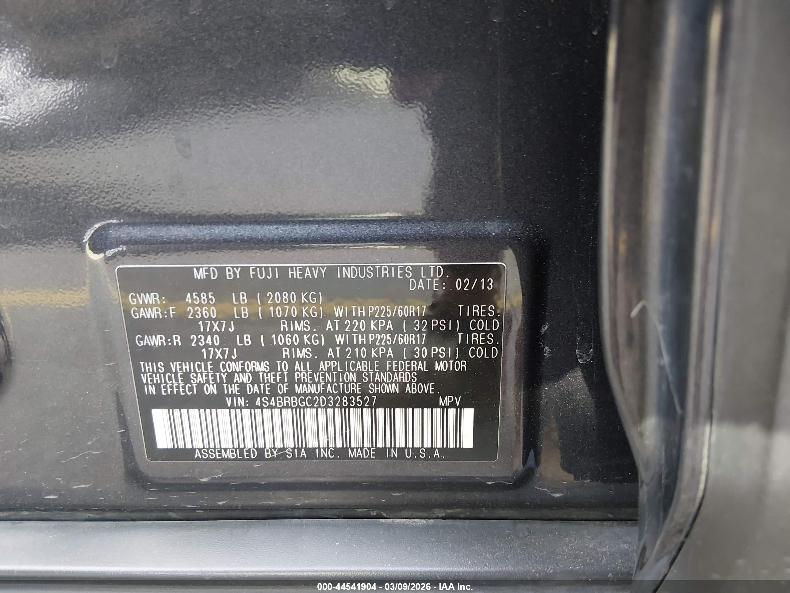 SUBARU OUTBACK image 9