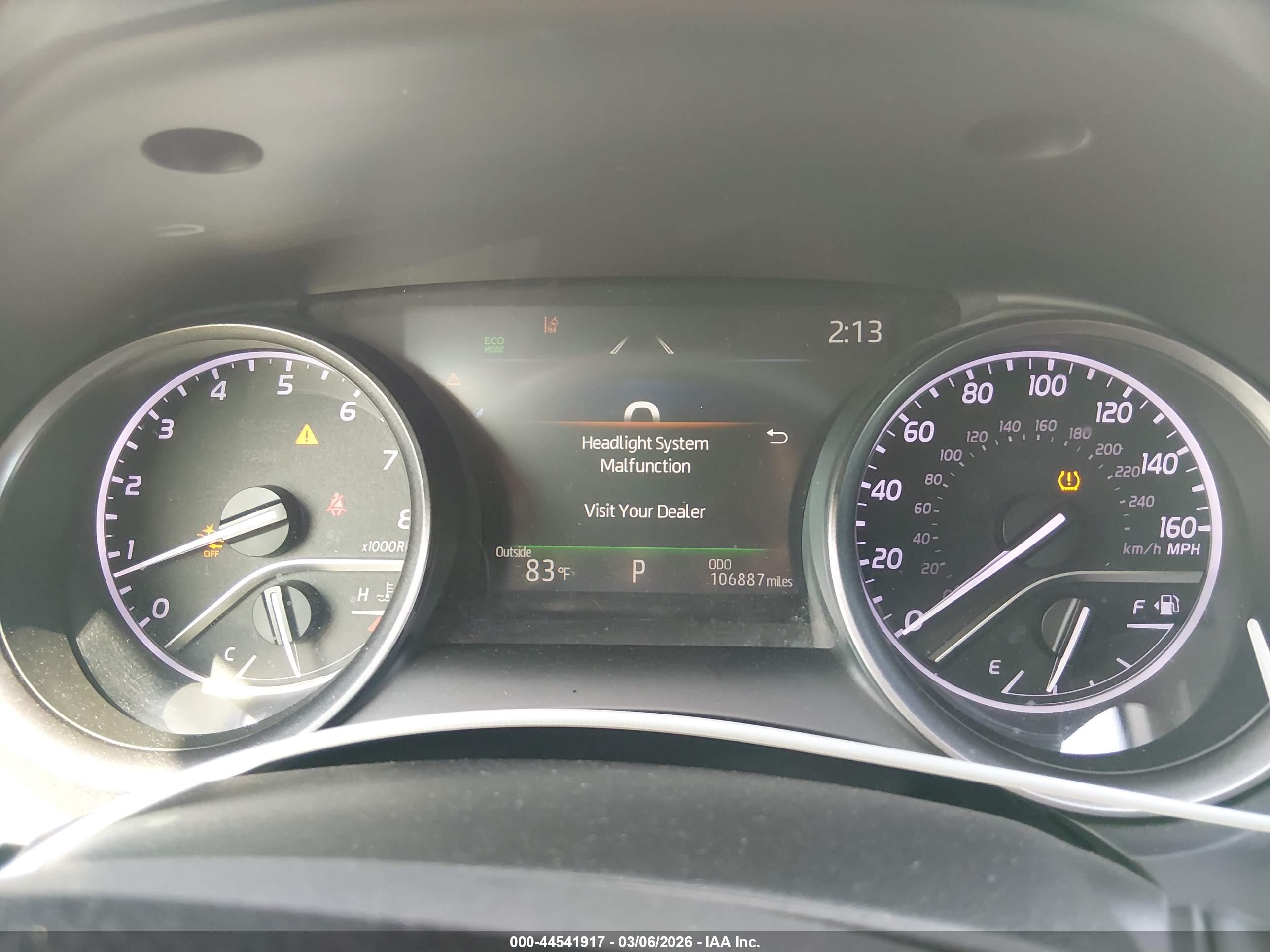 TOYOTA CAMRY image 7