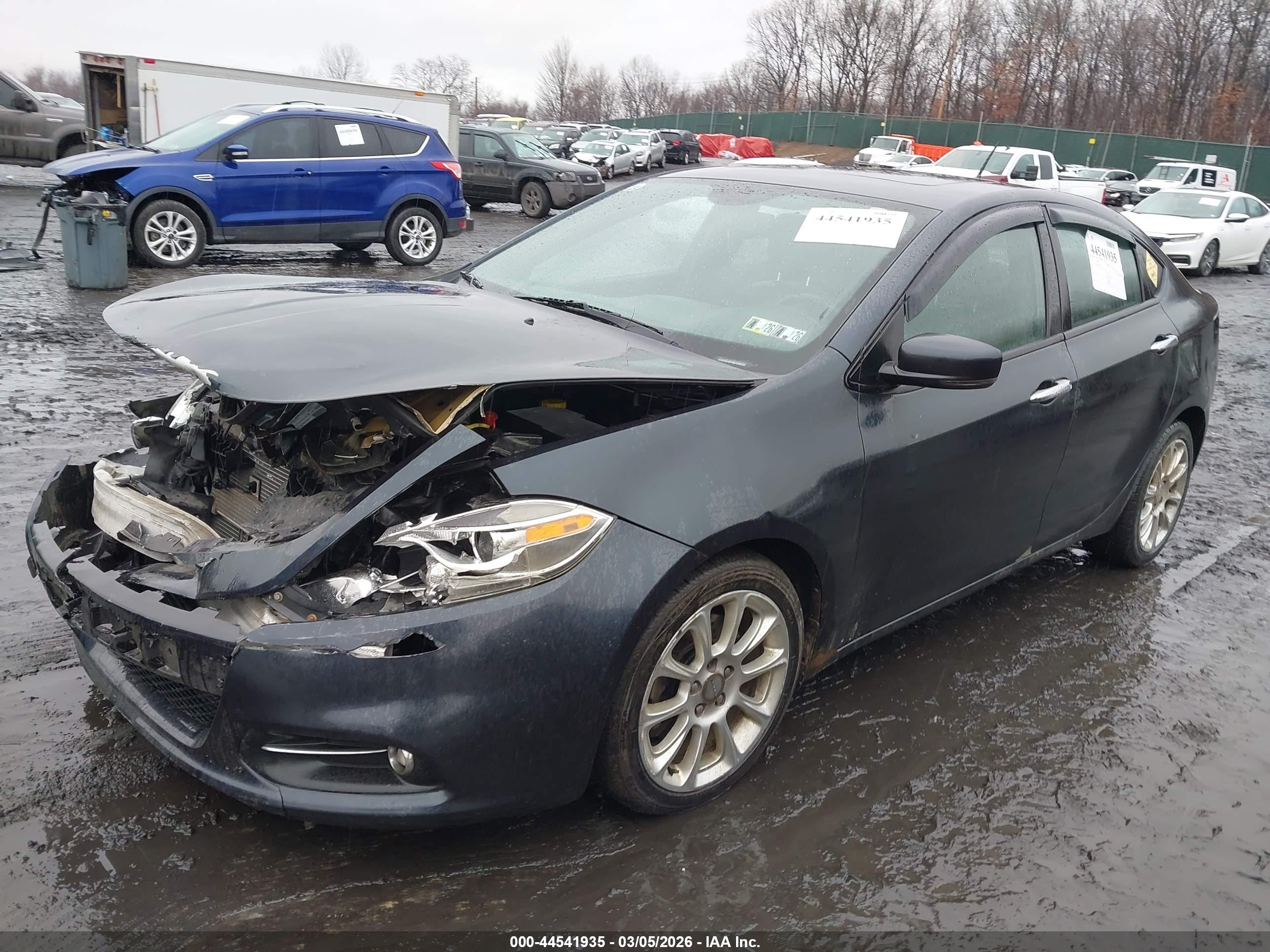 DODGE DART image 2