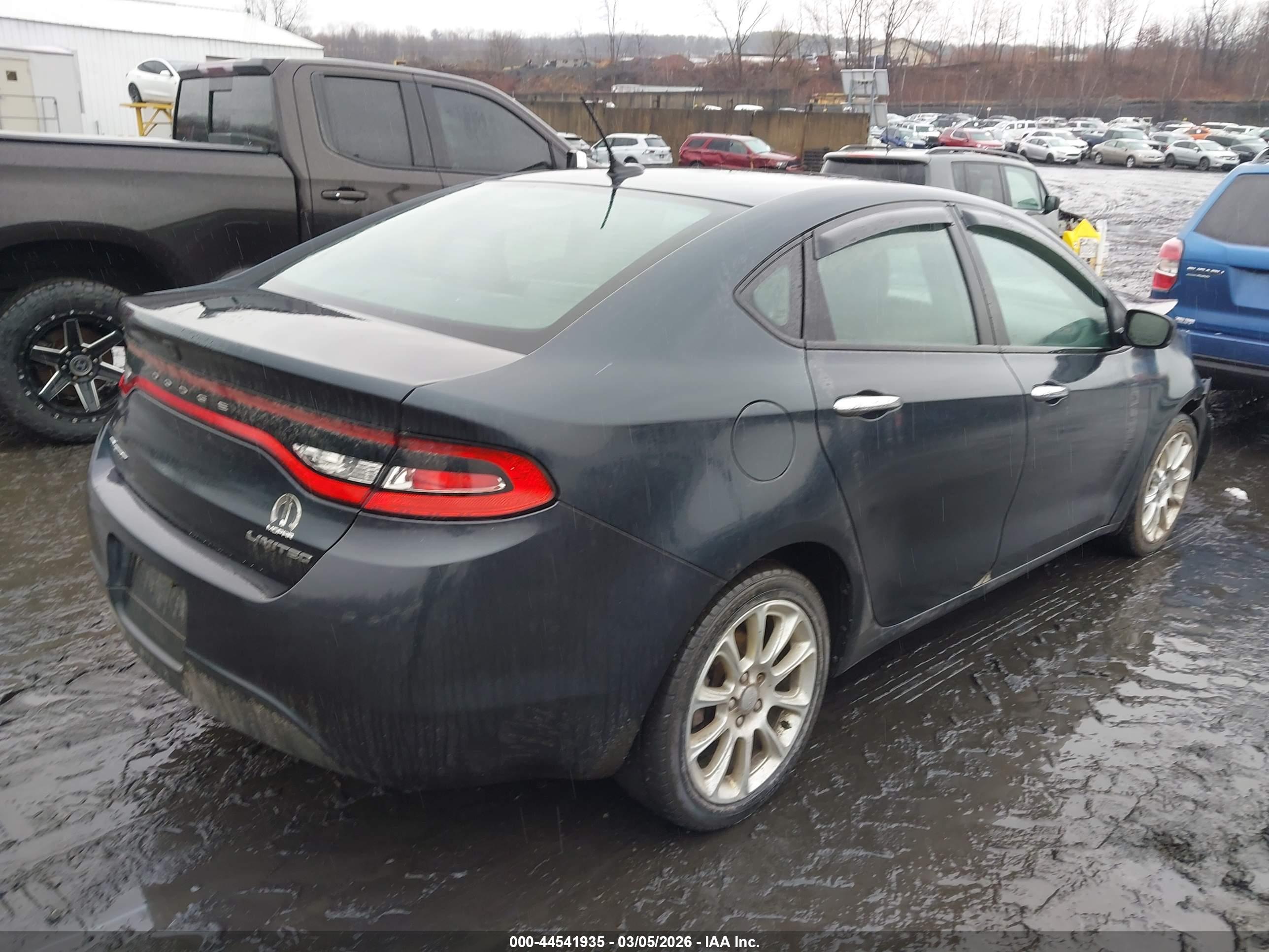 DODGE DART image 4