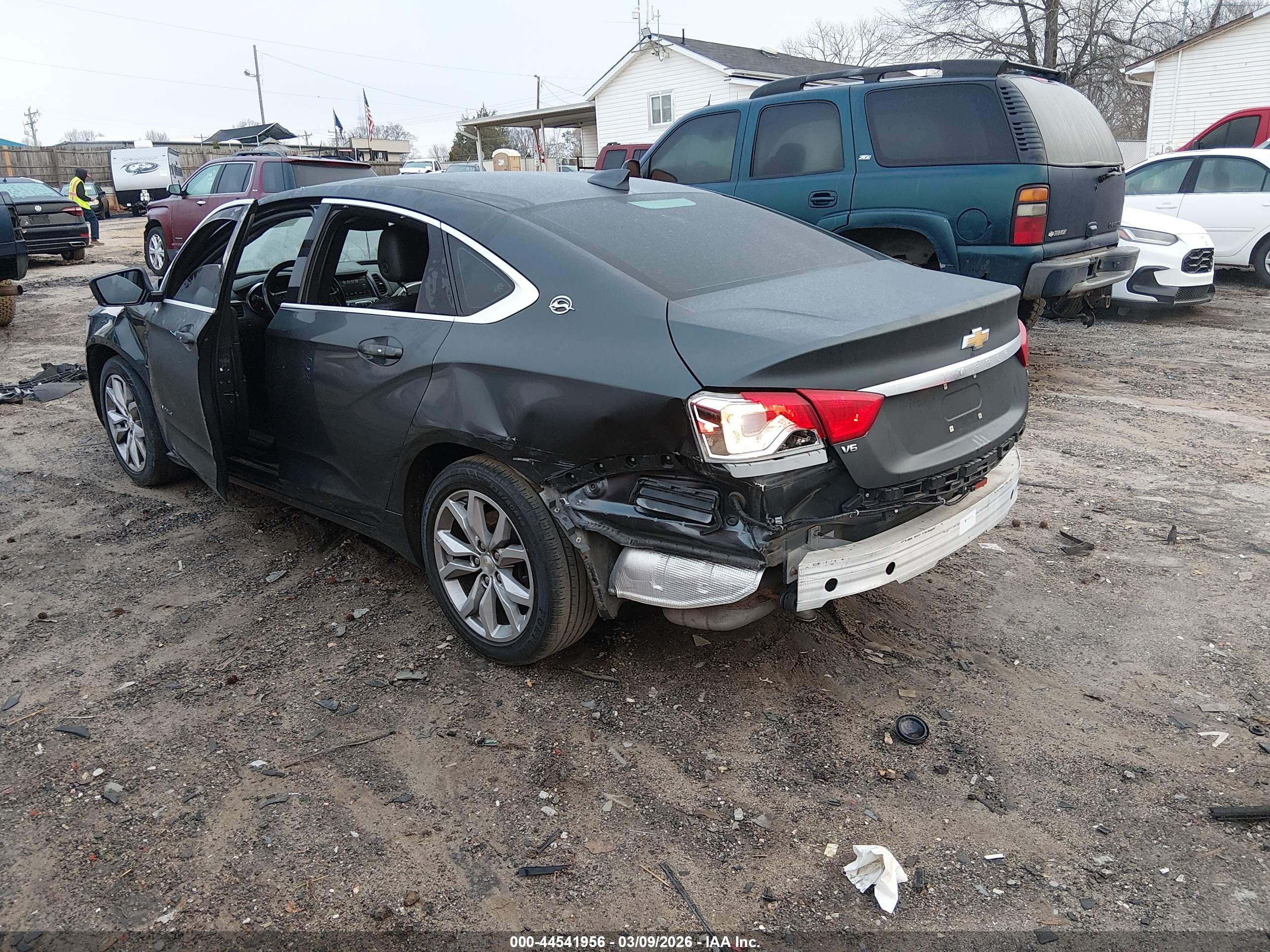 CHEVROLET IMPALA image 3