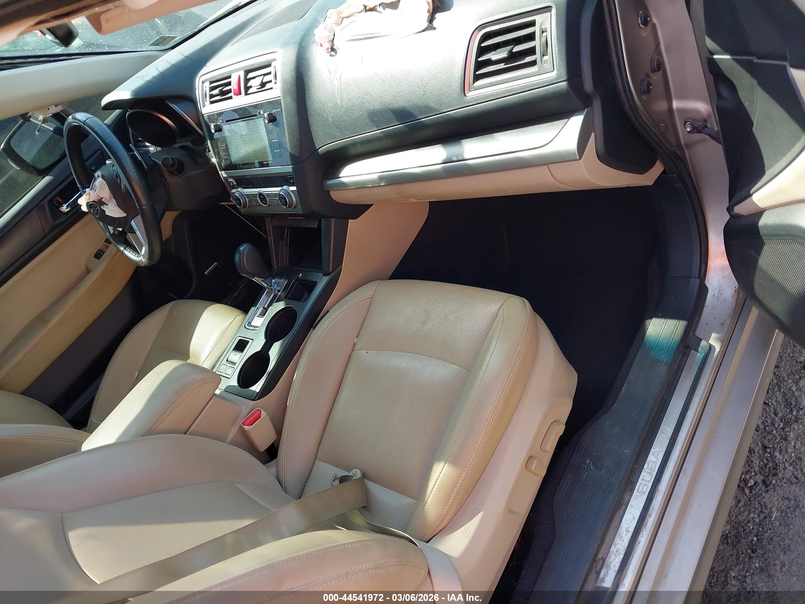 SUBARU LEGACY image 5