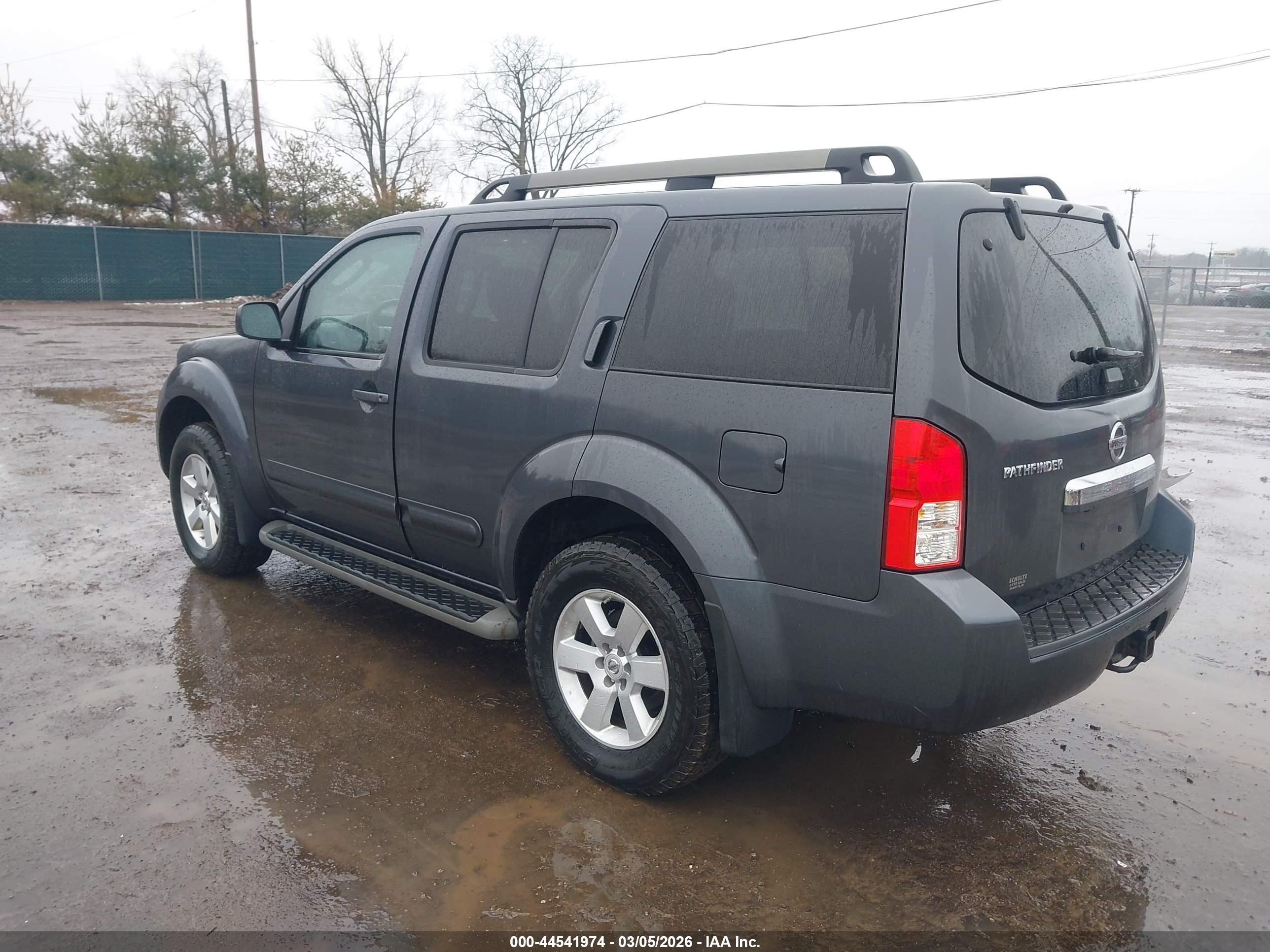 NISSAN PATHFINDER image 3