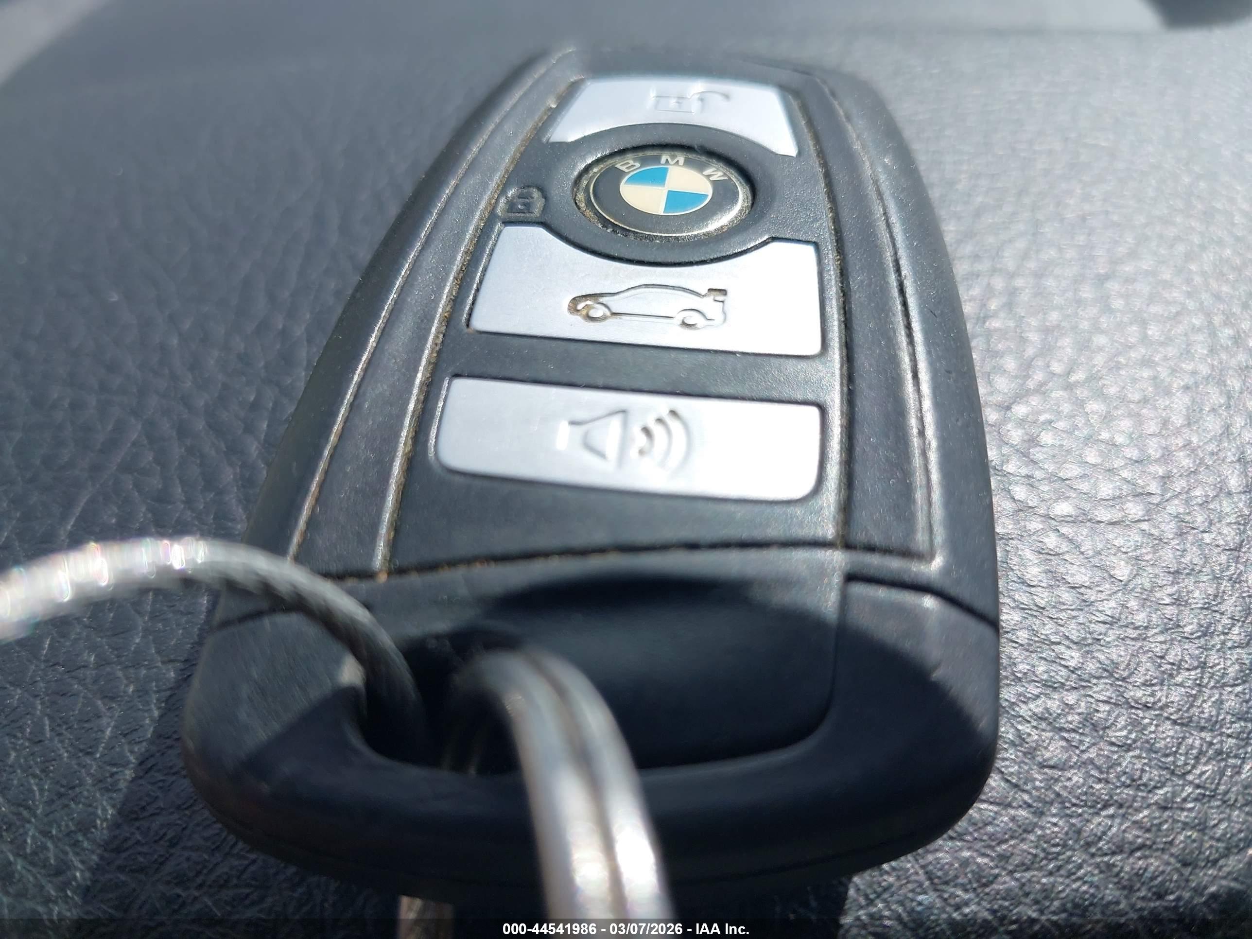 BMW 535I image 11