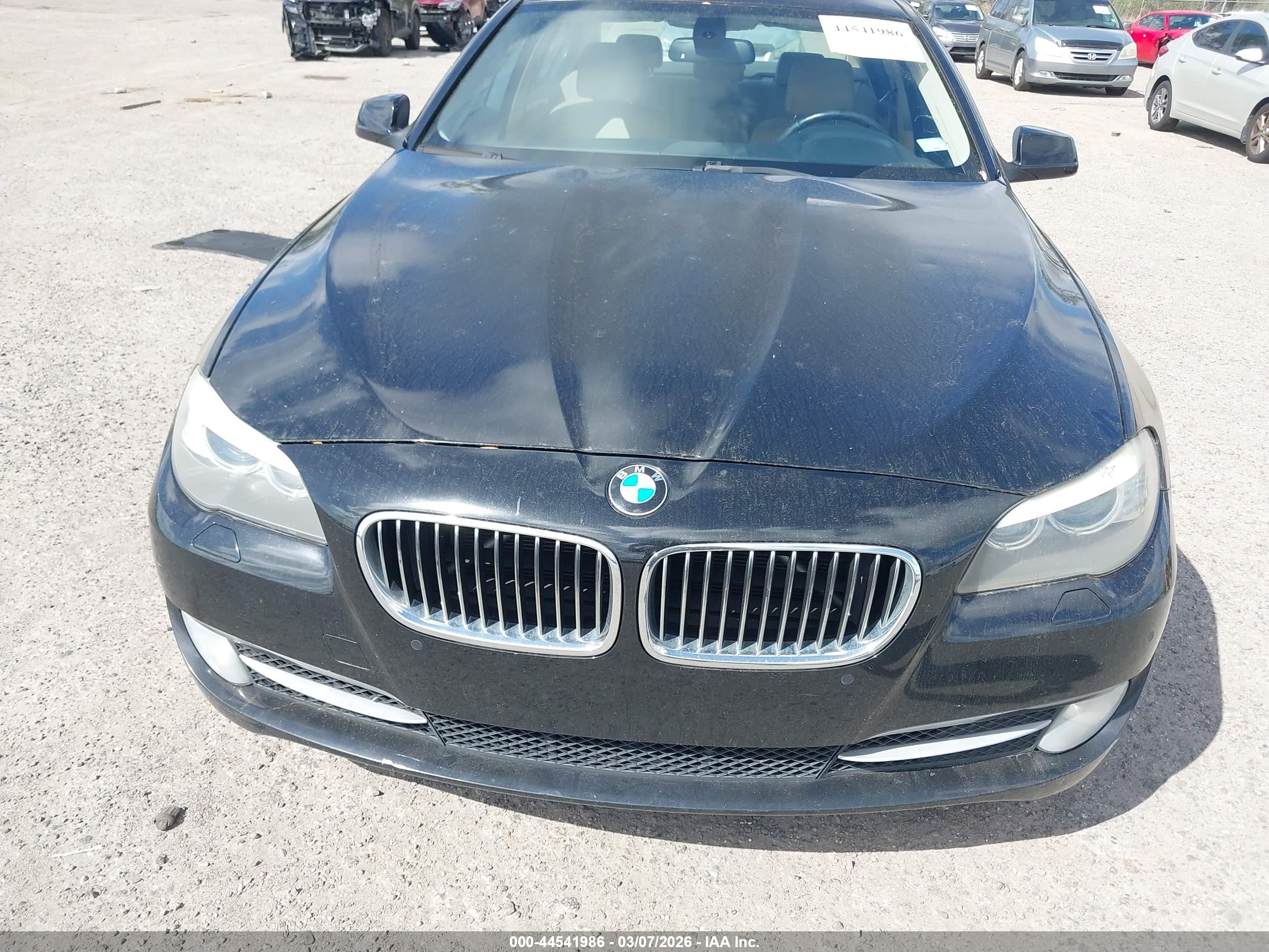 BMW 535I image 6
