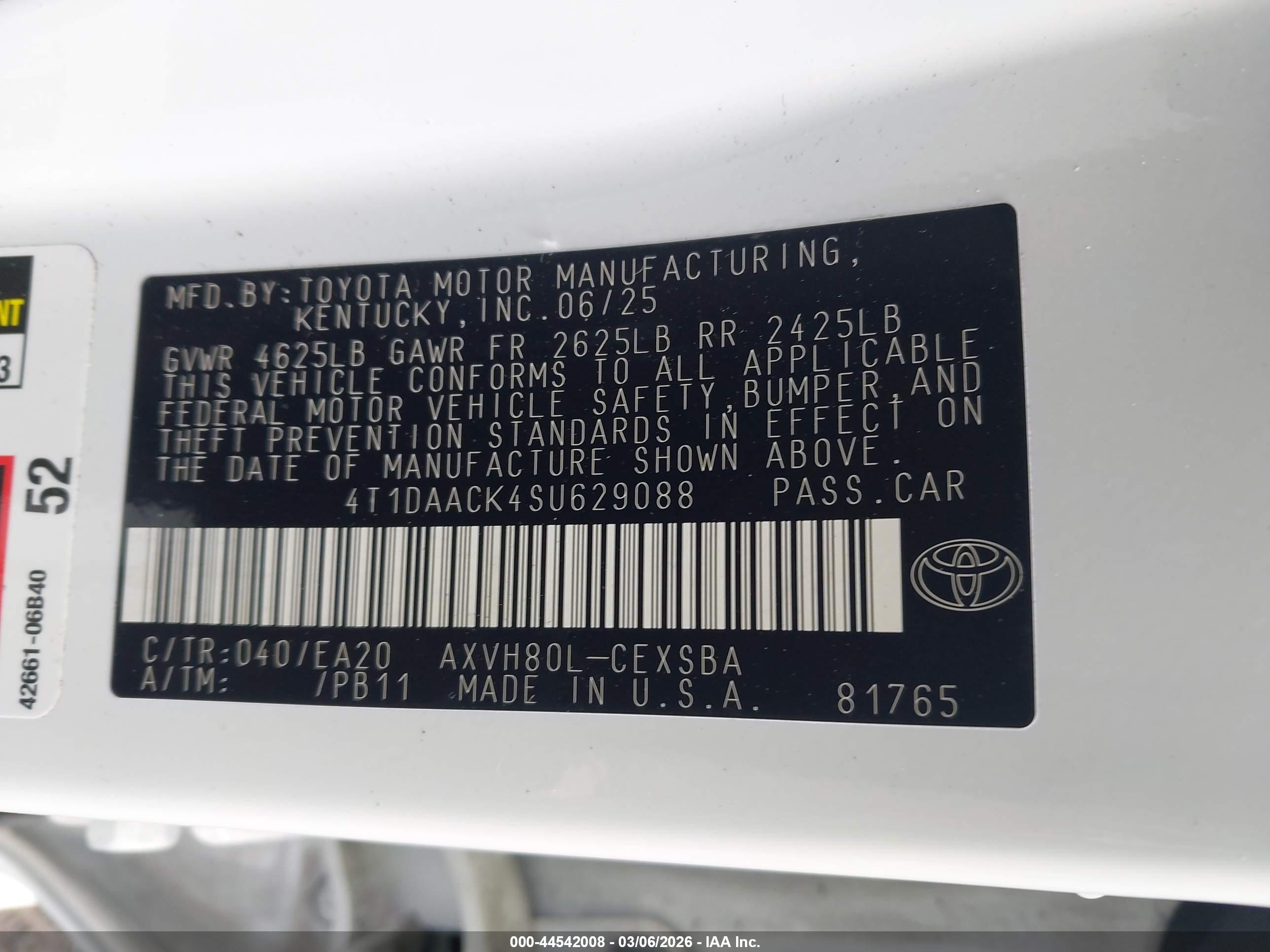 TOYOTA CAMRY image 9