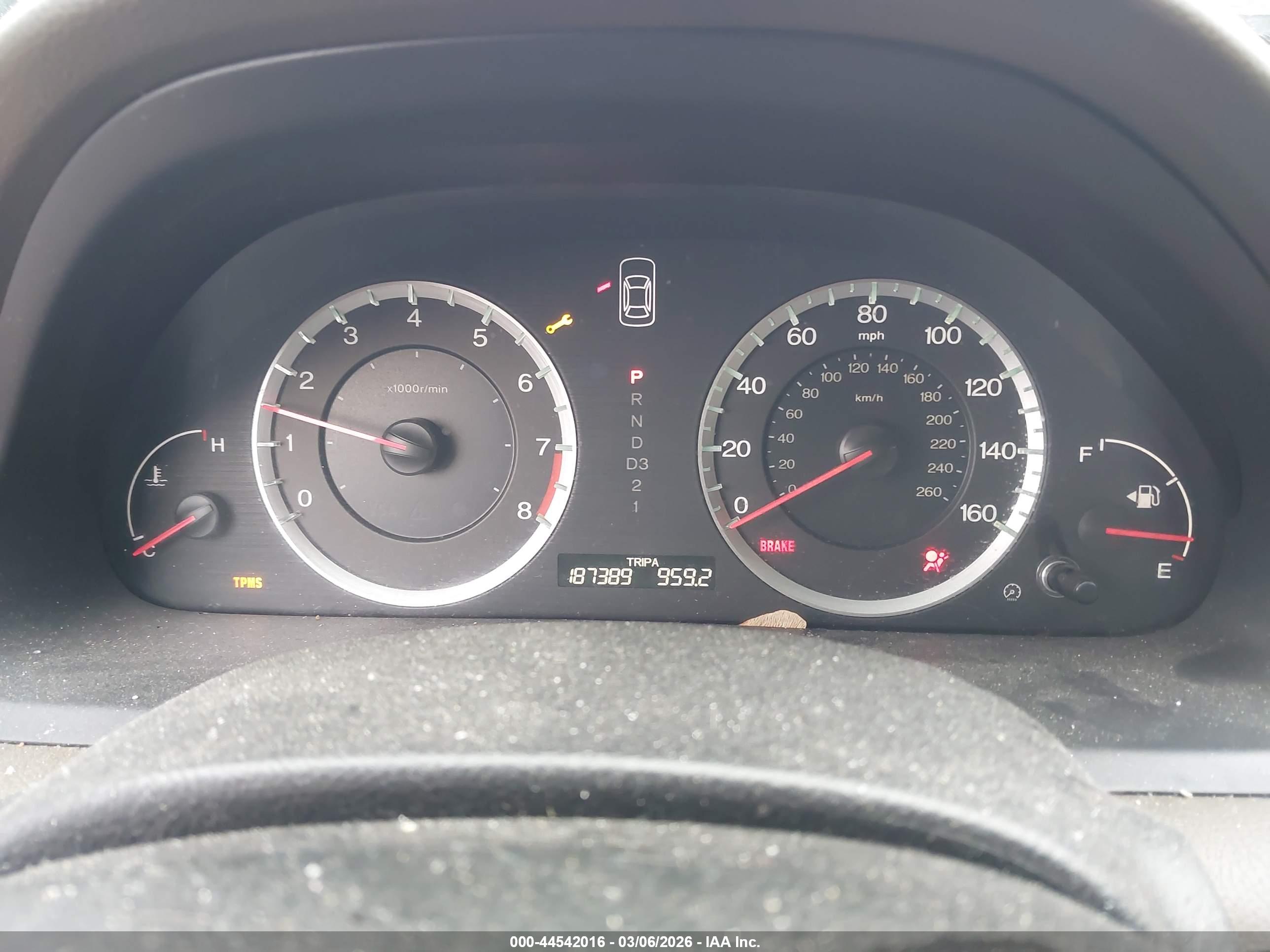 HONDA ACCORD image 7