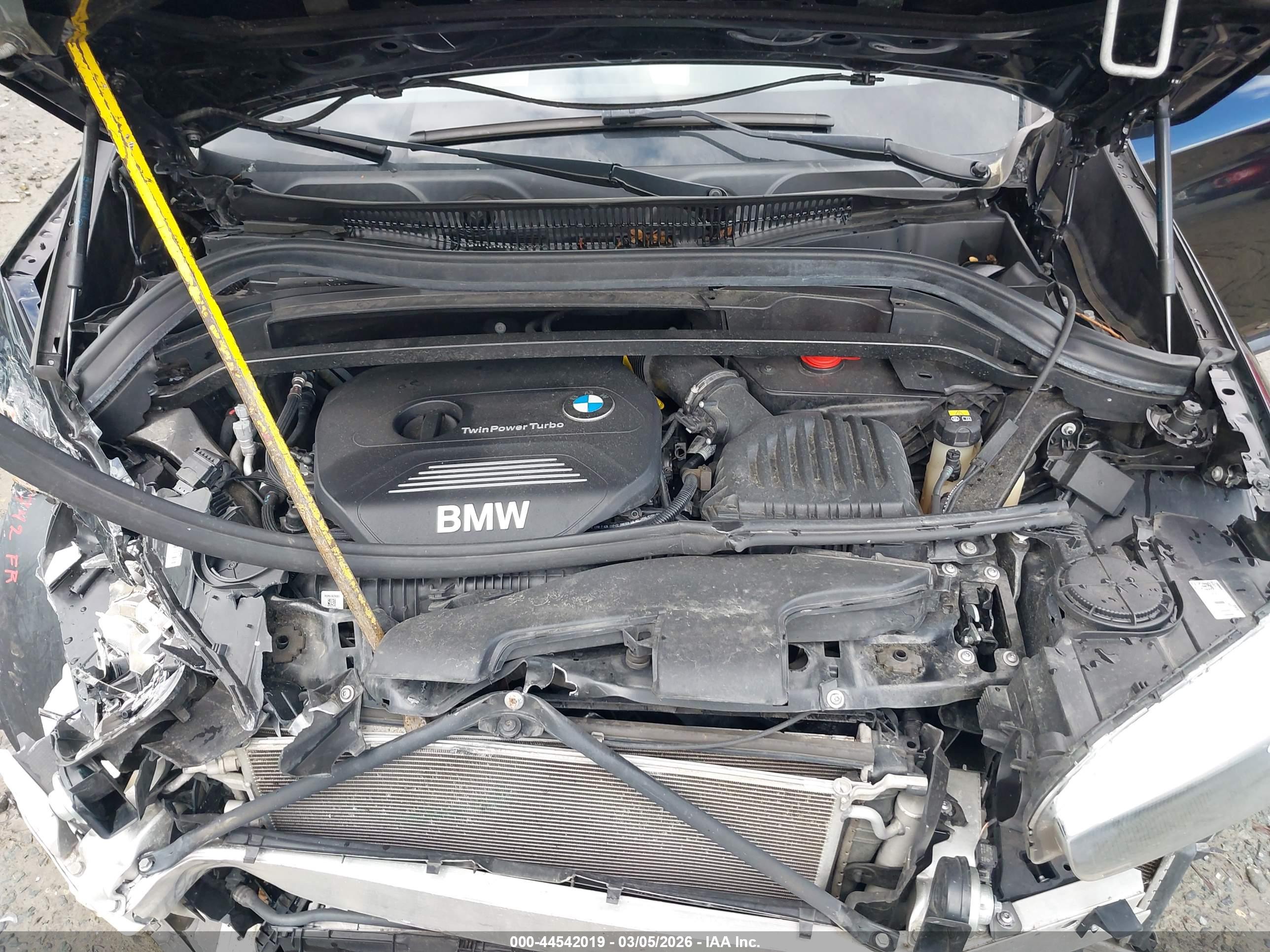 BMW X1 image 10