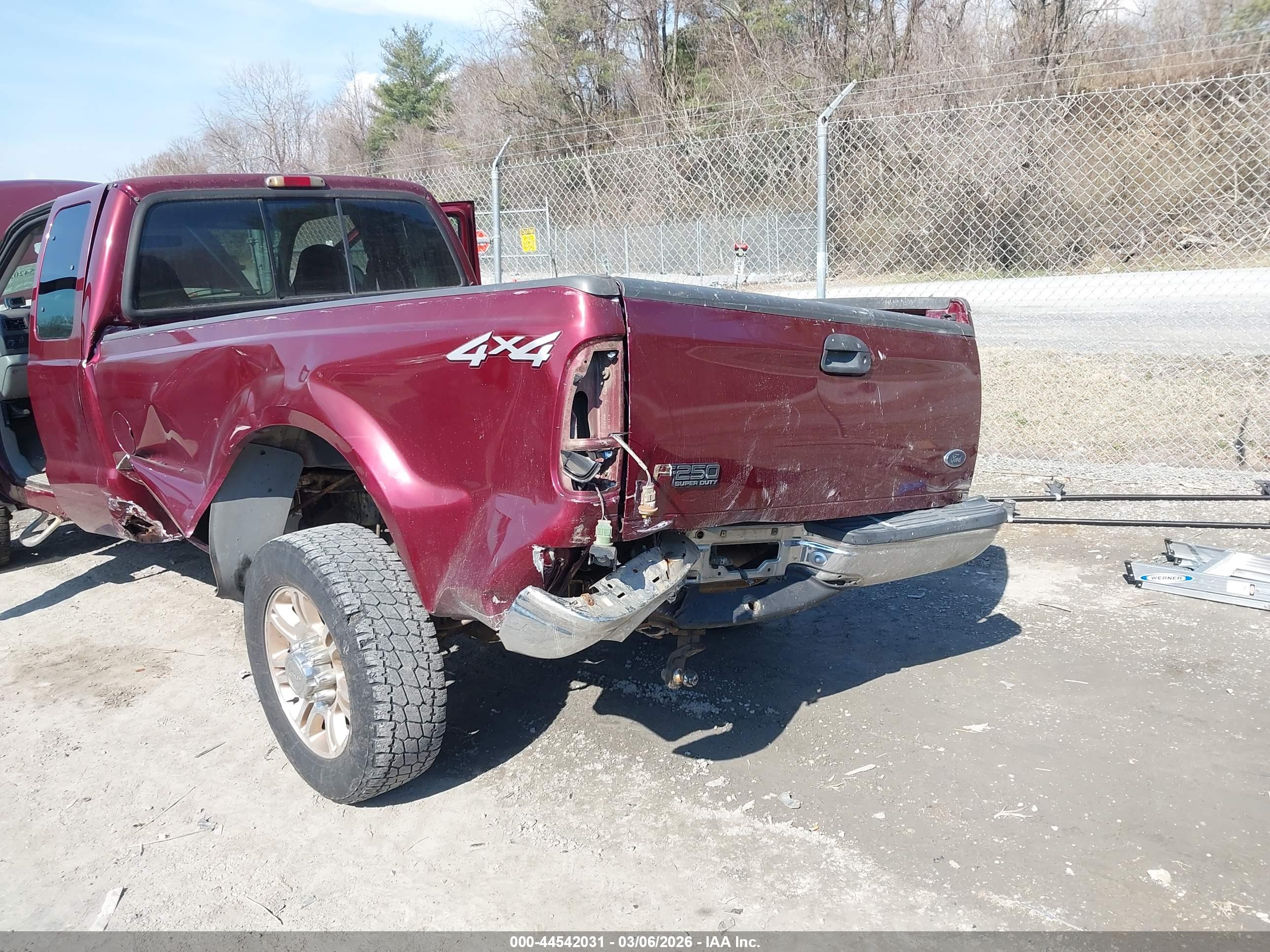 FORD F-250 image 6