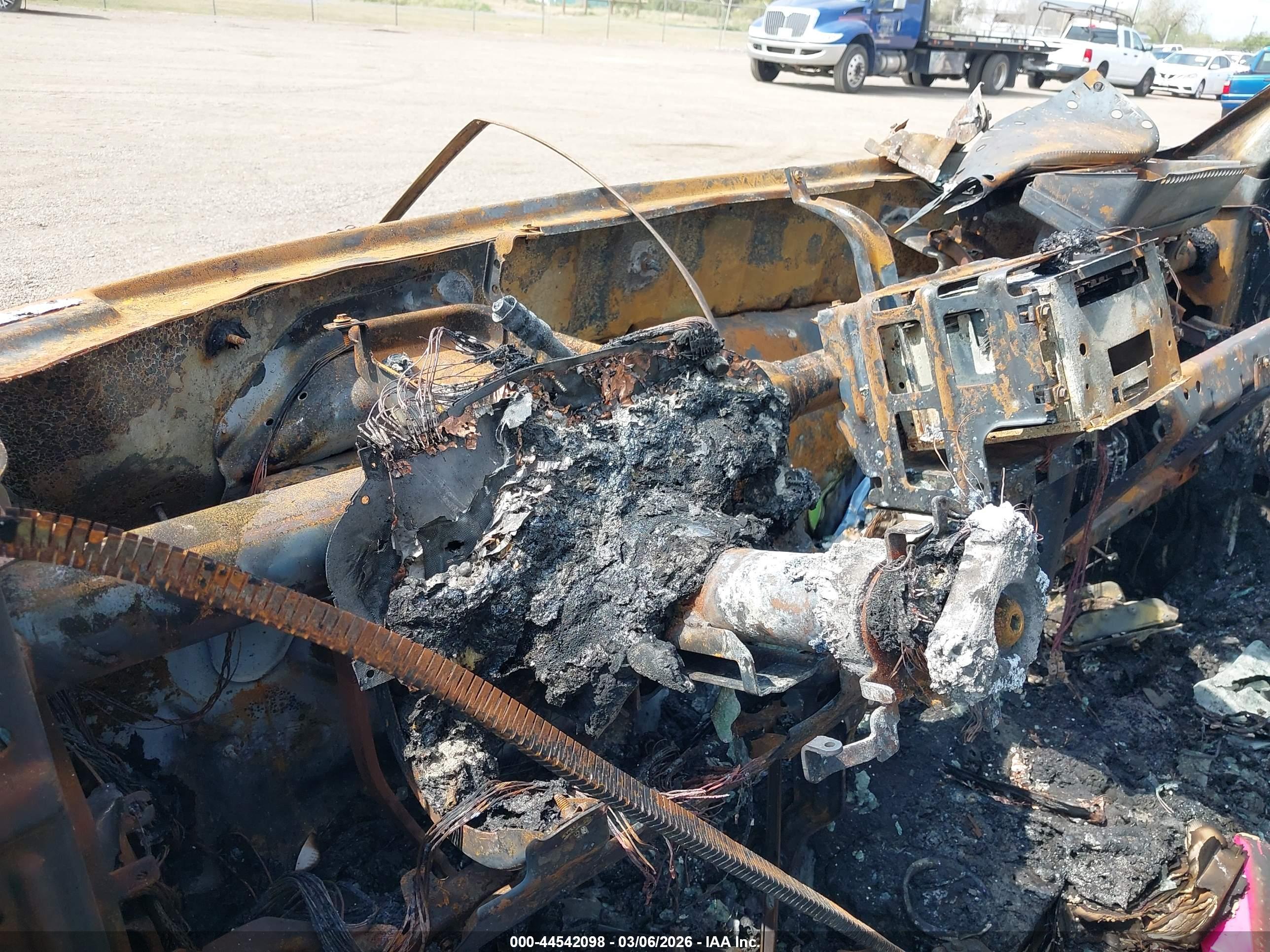 FORD F-150 image 7
