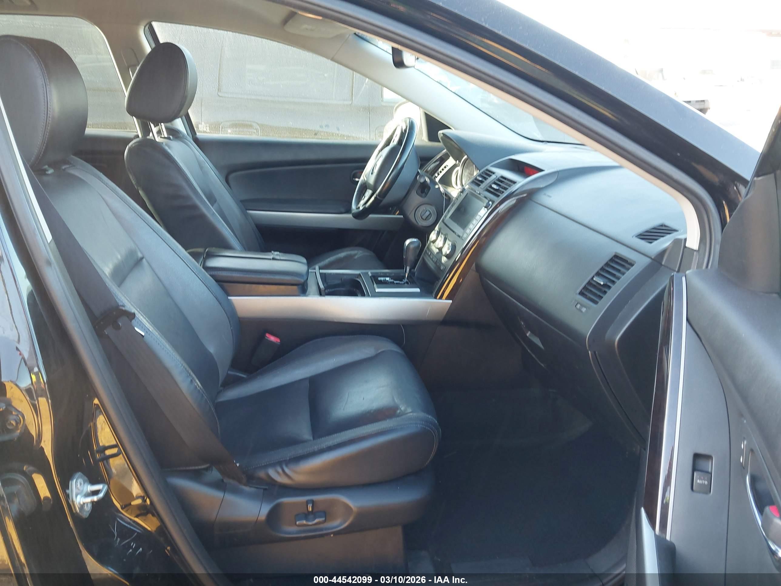 MAZDA CX-9 image 5