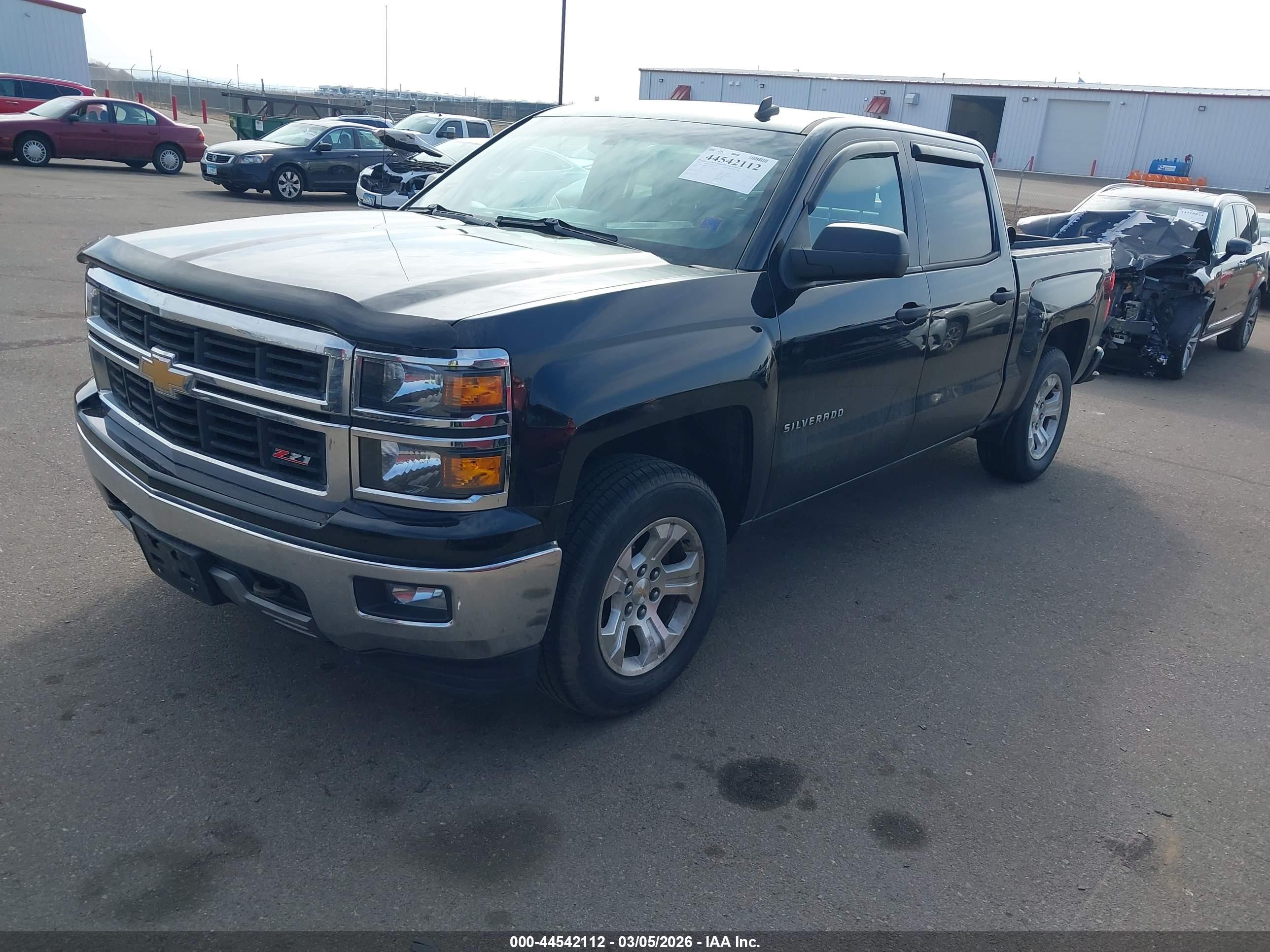 CHEVROLET SILVERADO image 2