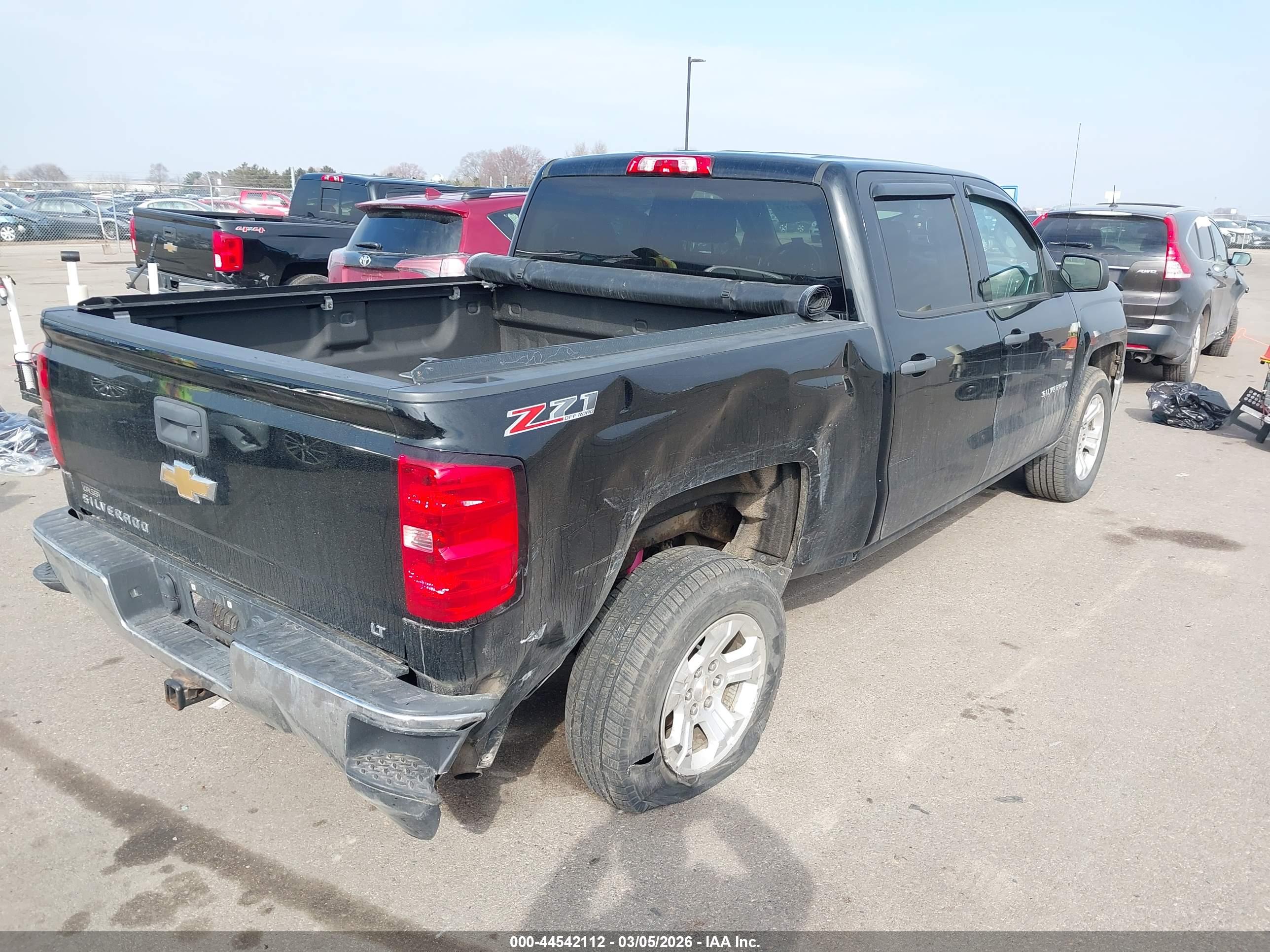 CHEVROLET SILVERADO image 4