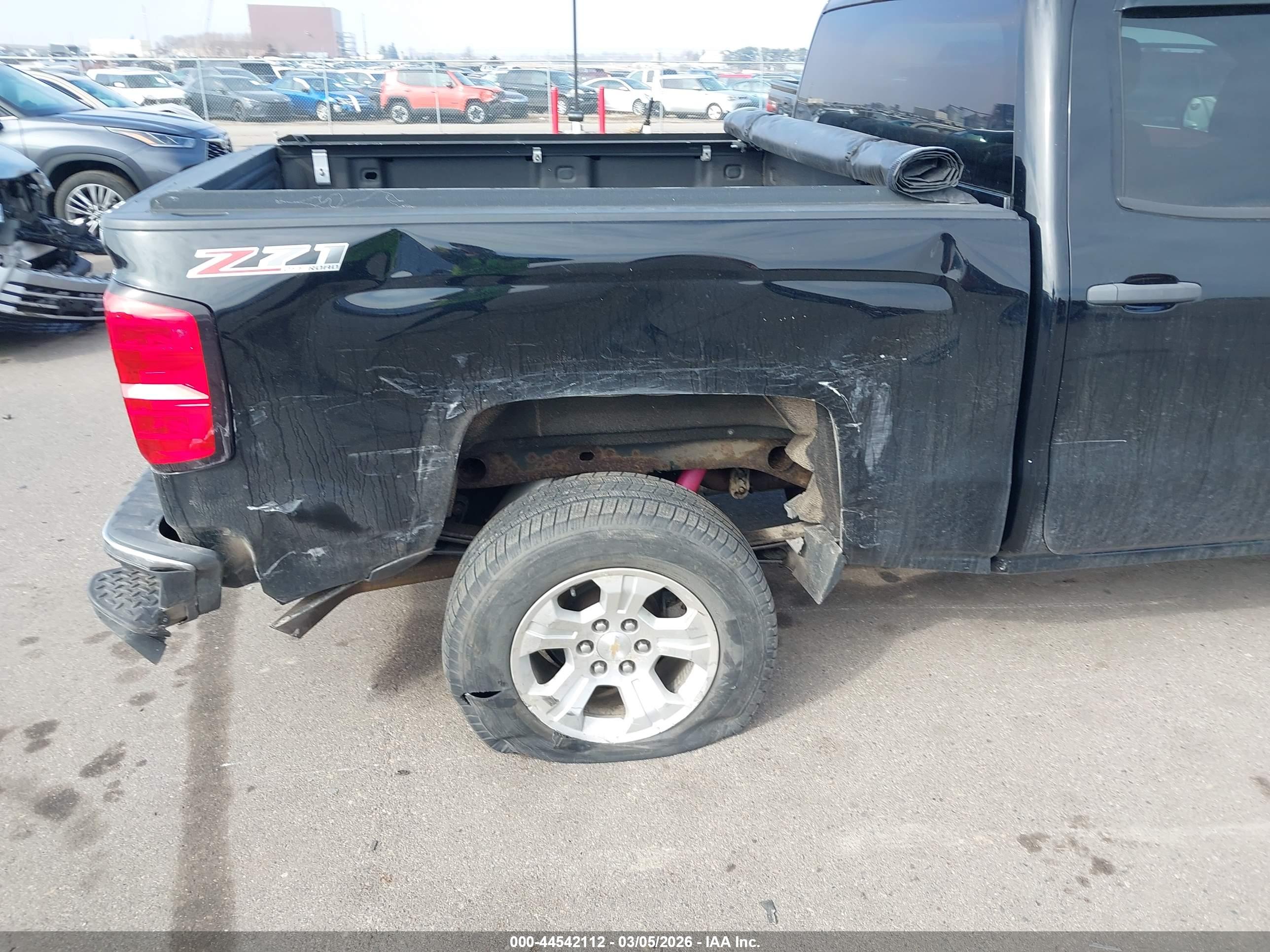 CHEVROLET SILVERADO image 6