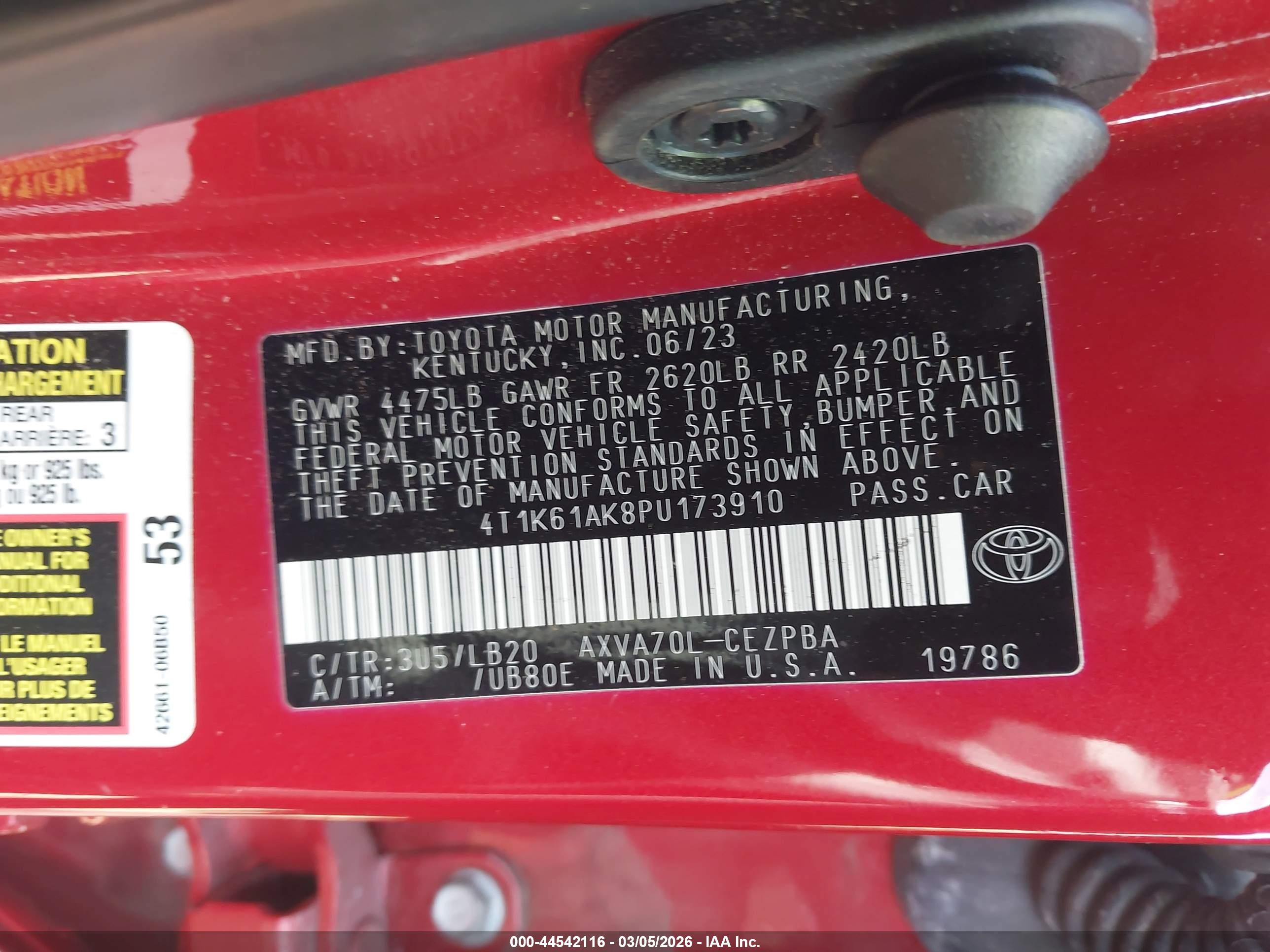 TOYOTA CAMRY image 9