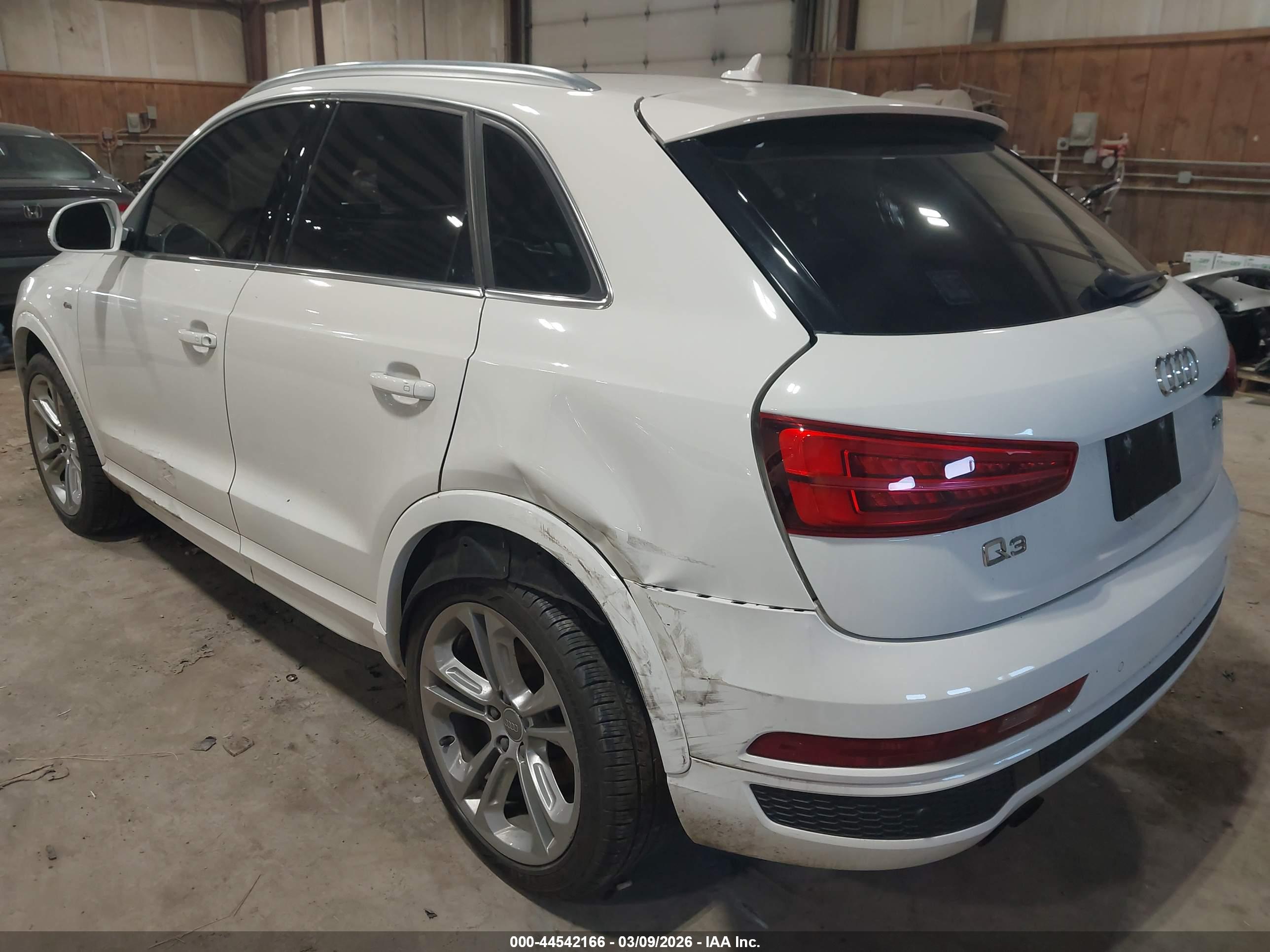 AUDI Q3 image 6