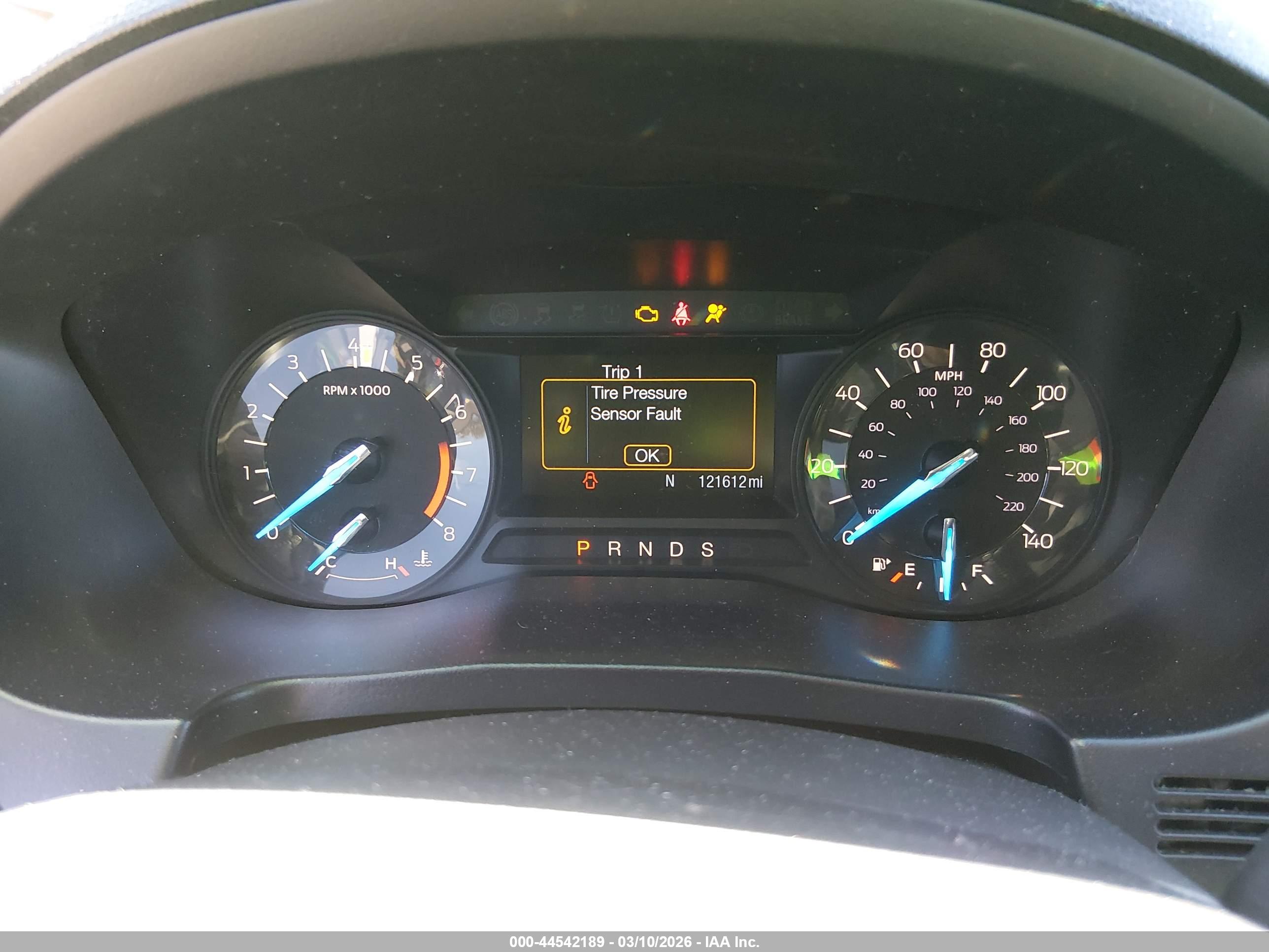 FORD EXPLORER image 7