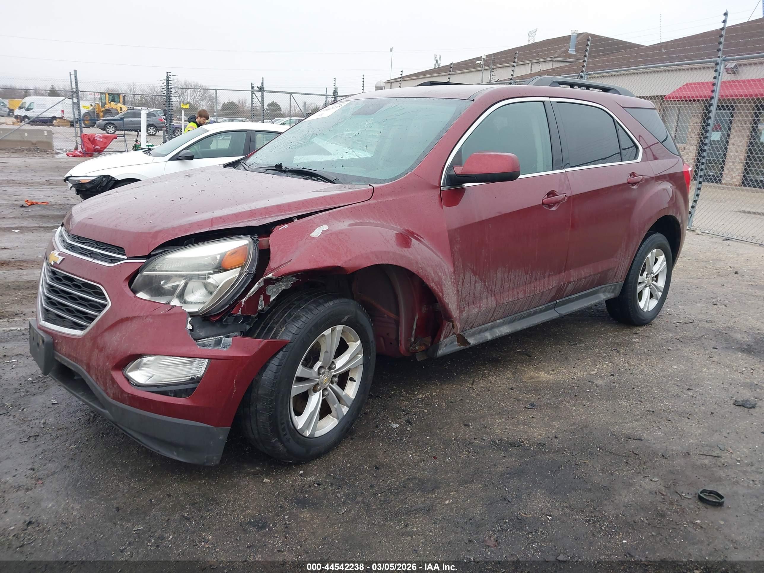 CHEVROLET EQUINOX image 2
