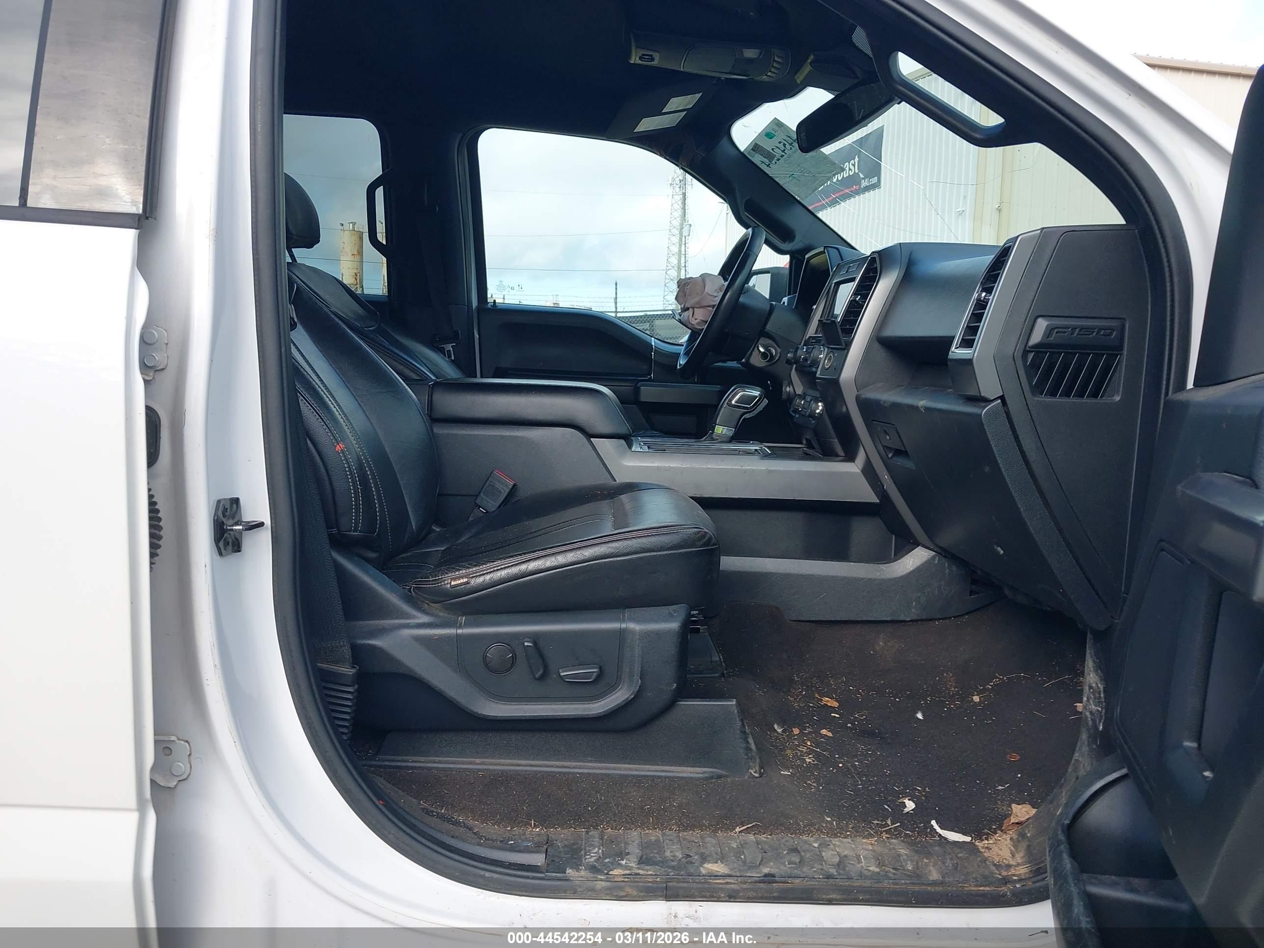 FORD F150 image 5