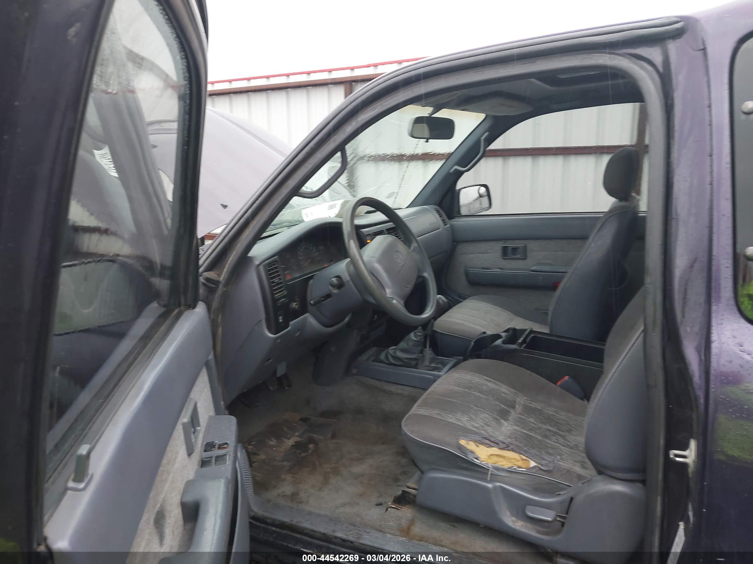 TOYOTA TACOMA image 5